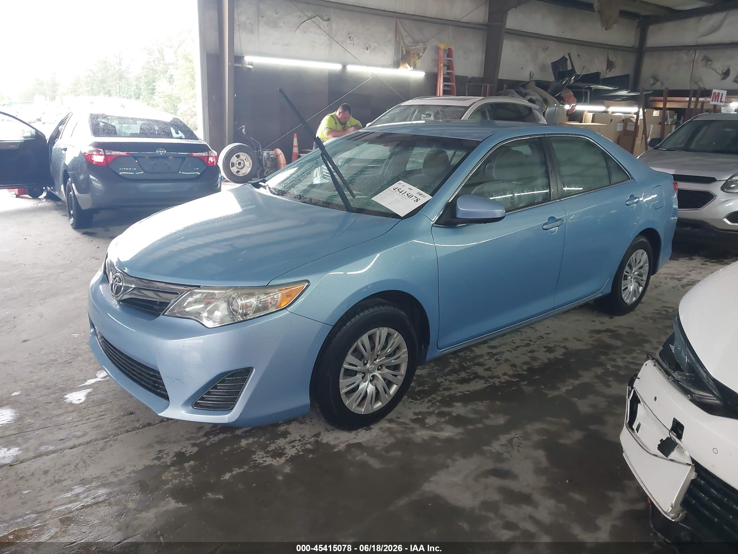 2012 Toyota Camry Le Blue vin: 4T1BF1FK6CU623055