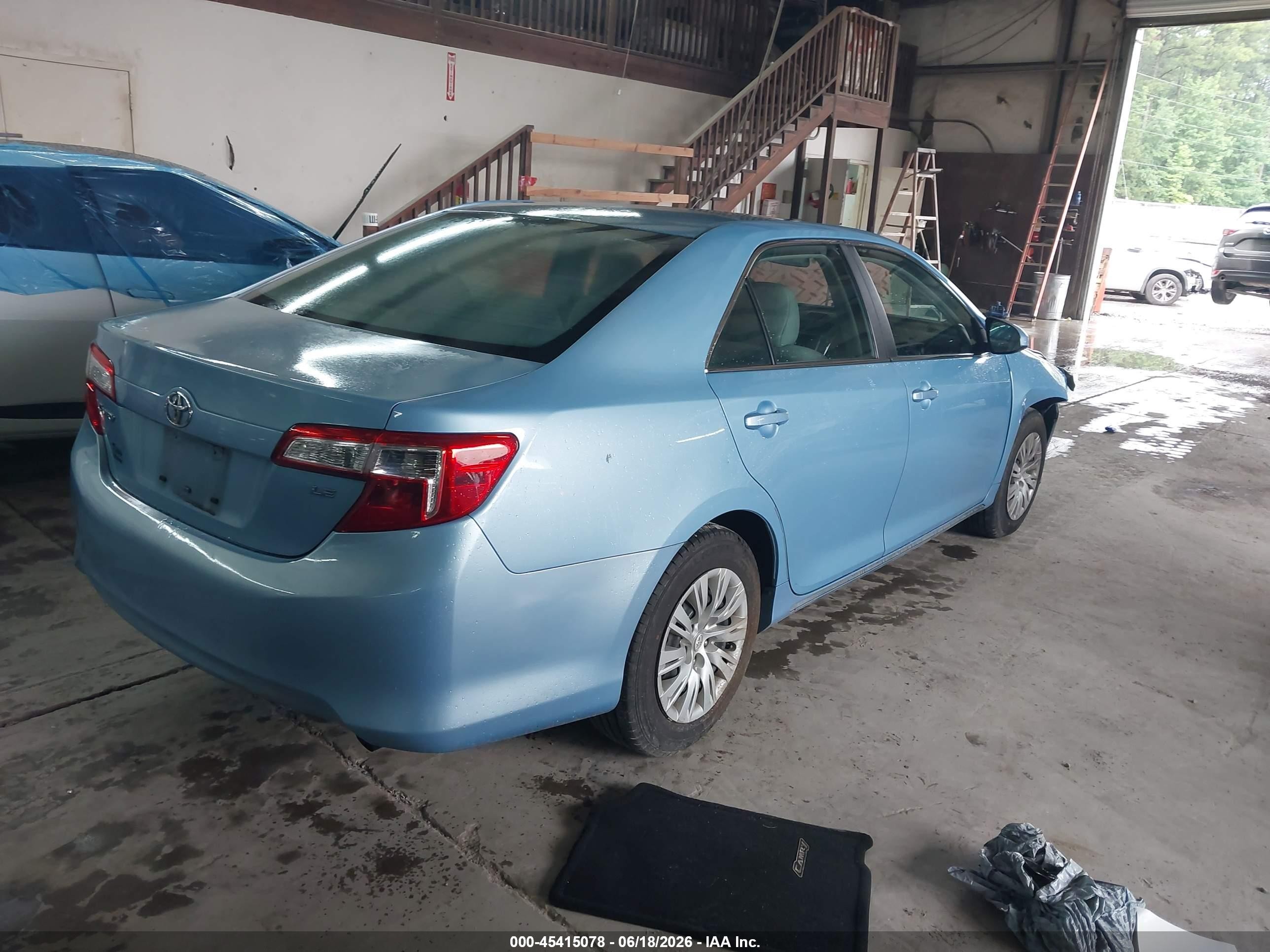 2012 Toyota Camry Le Blue vin: 4T1BF1FK6CU623055