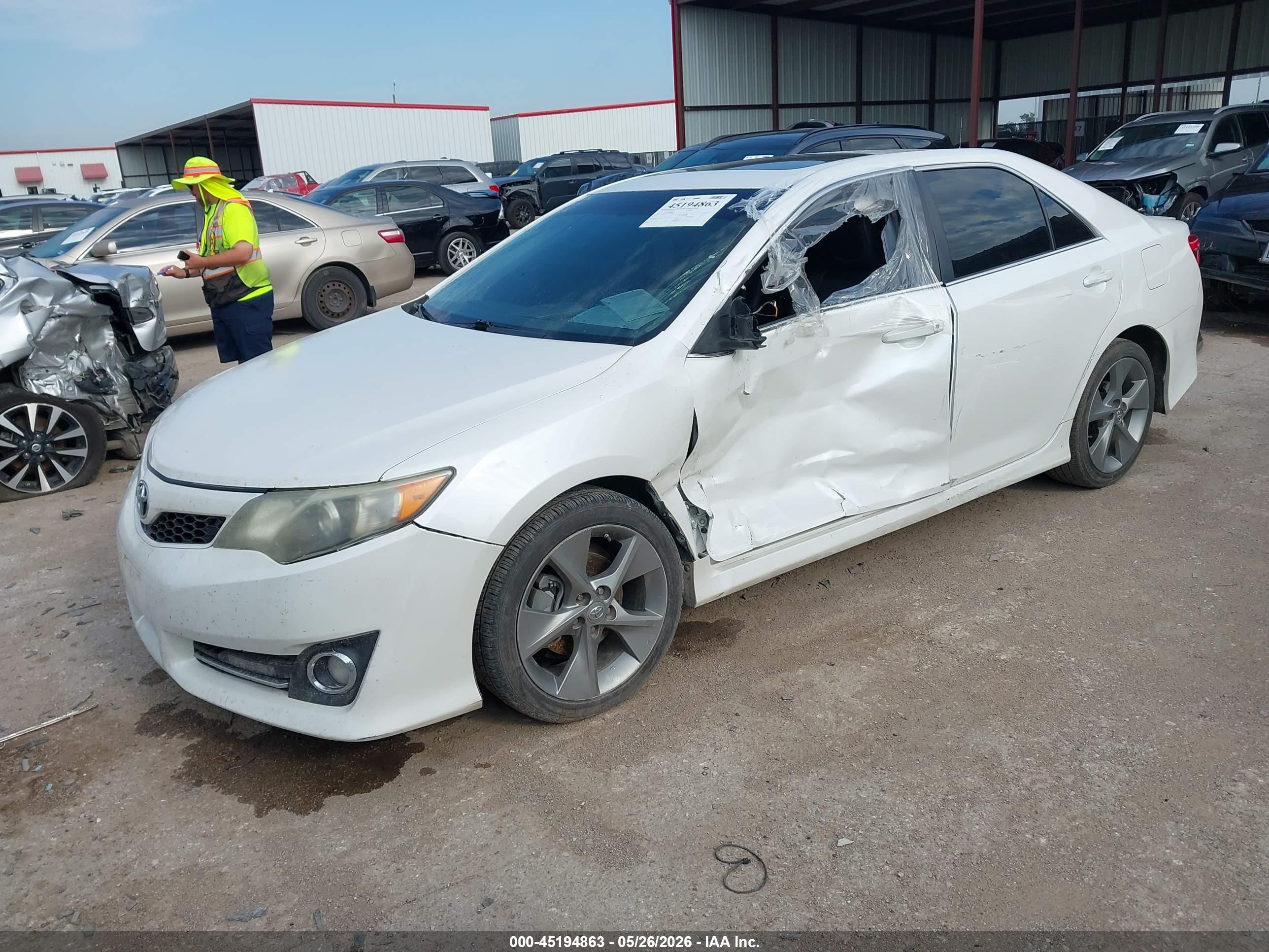 2012 Toyota Camry Se Limited Edition White vin: 4T1BF1FK6CU626800