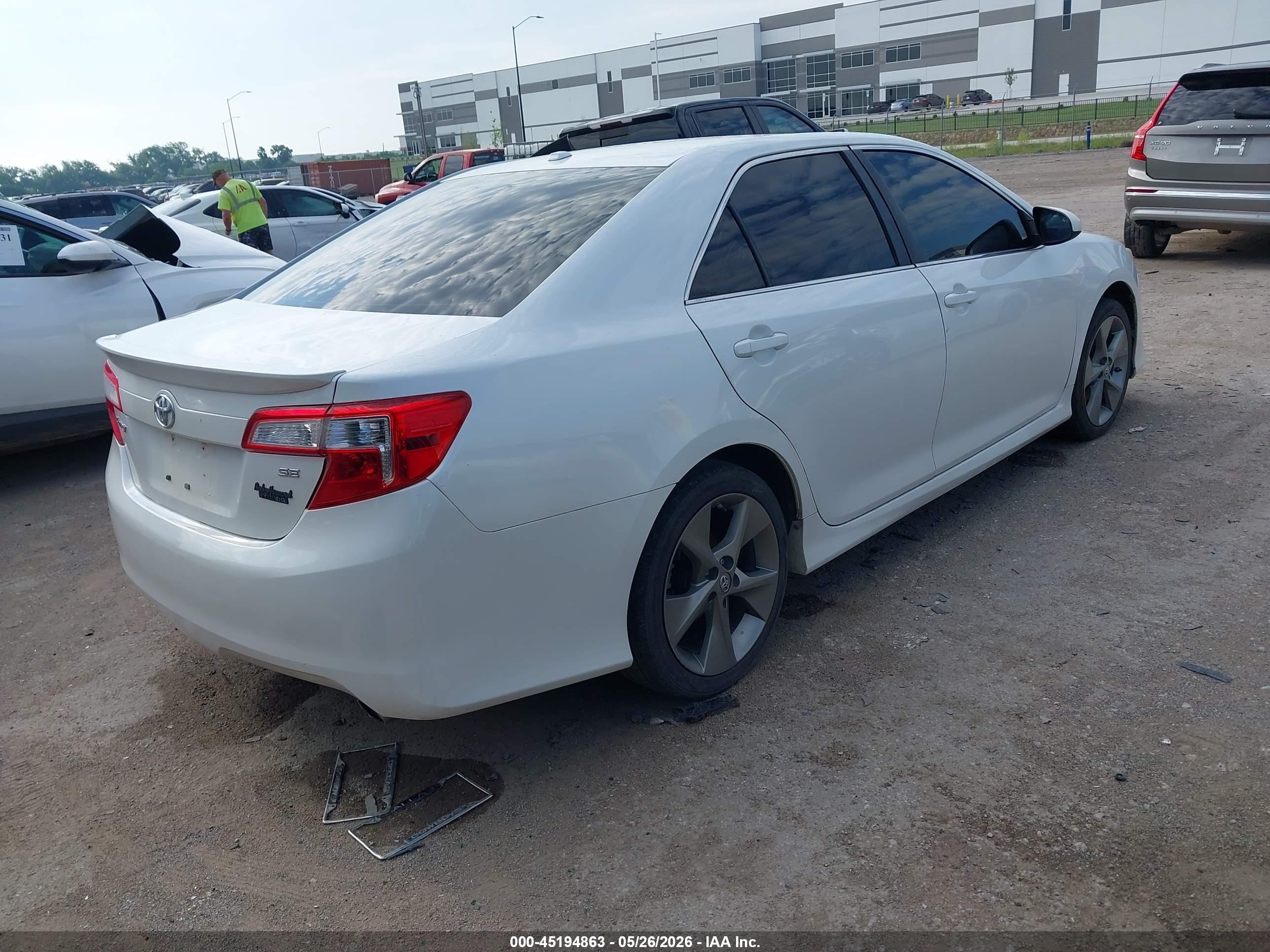 2012 Toyota Camry Se Limited Edition White vin: 4T1BF1FK6CU626800