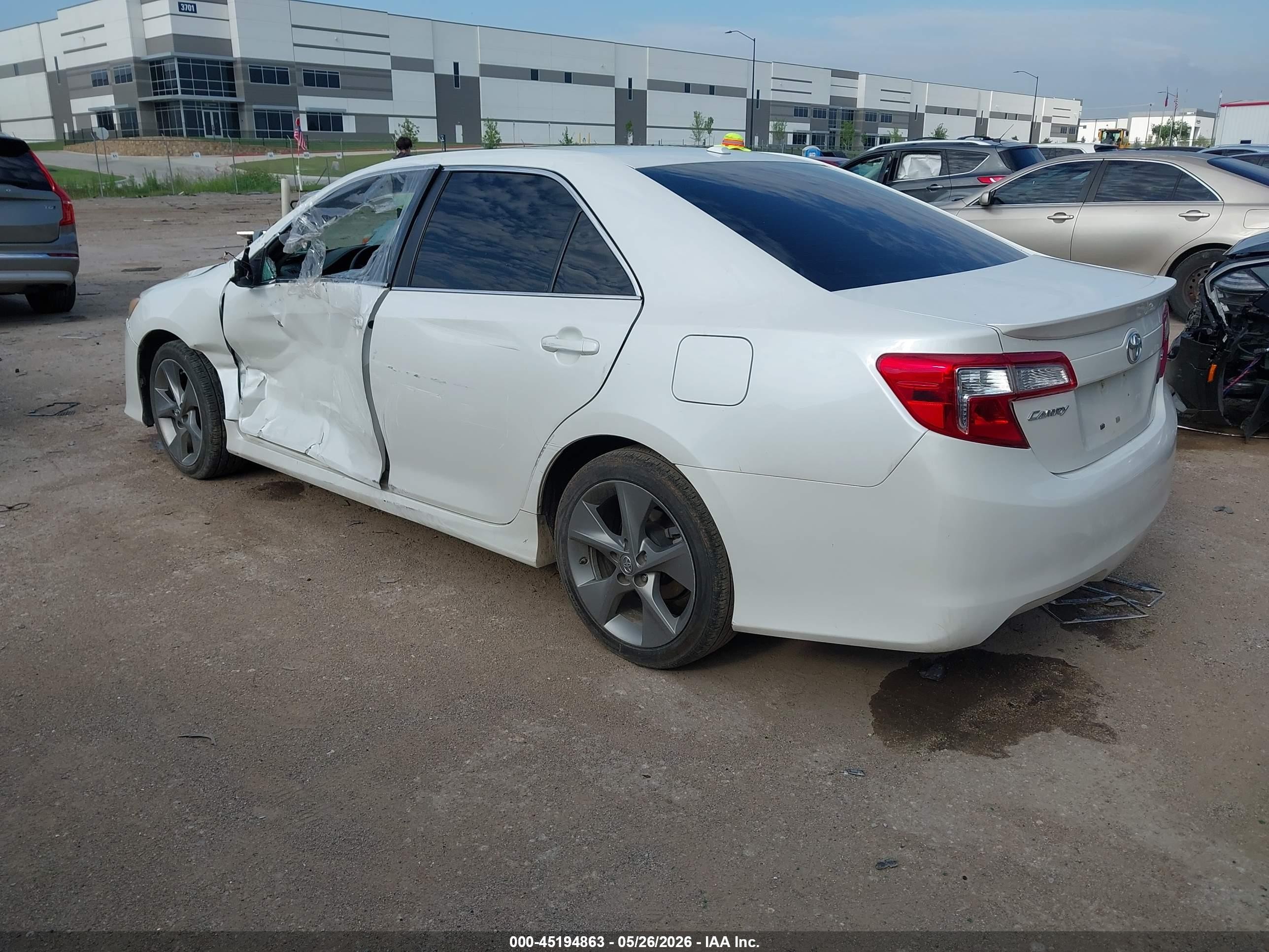 2012 Toyota Camry Se Limited Edition White vin: 4T1BF1FK6CU626800