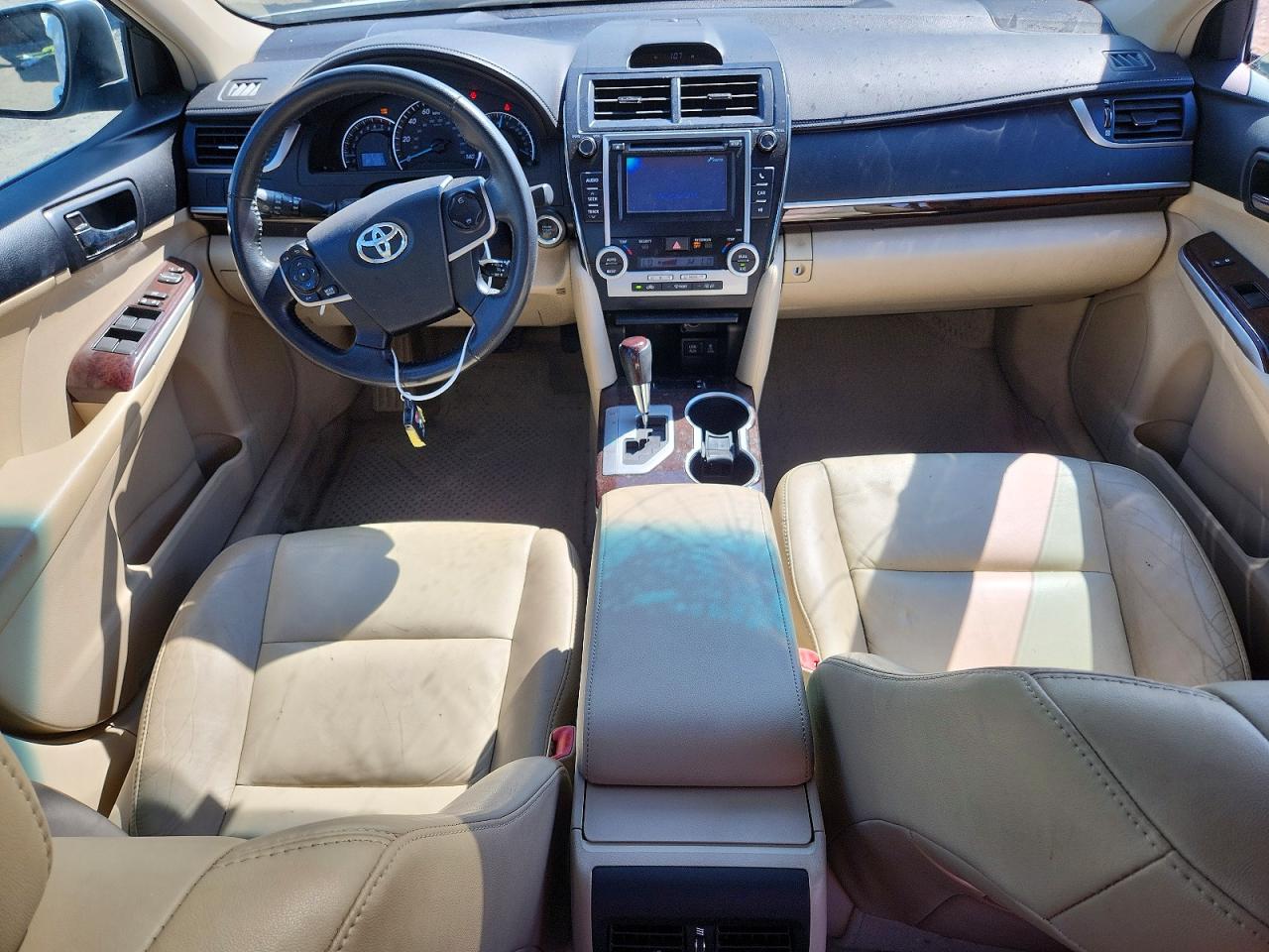 2012 Toyota Camry Xle Белый vin: 4T1BF1FK6CU636453