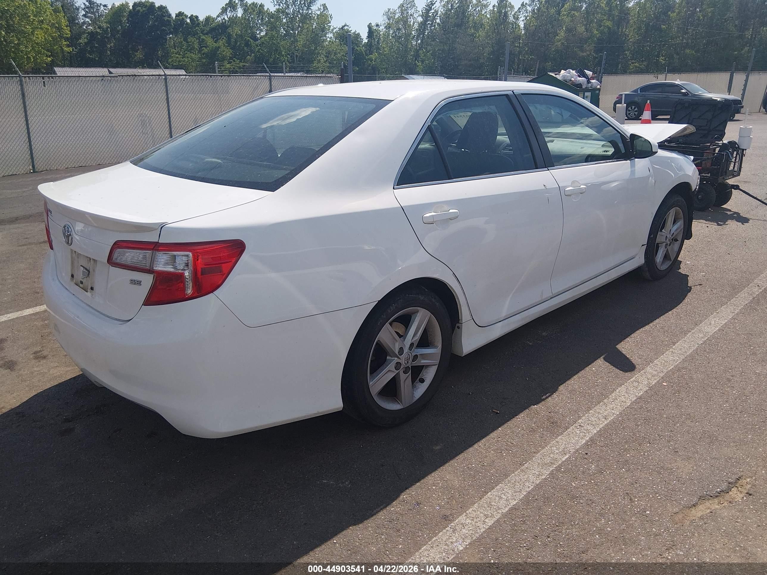 2013 Toyota Camry Se Белый vin: 4T1BF1FK6DU218198