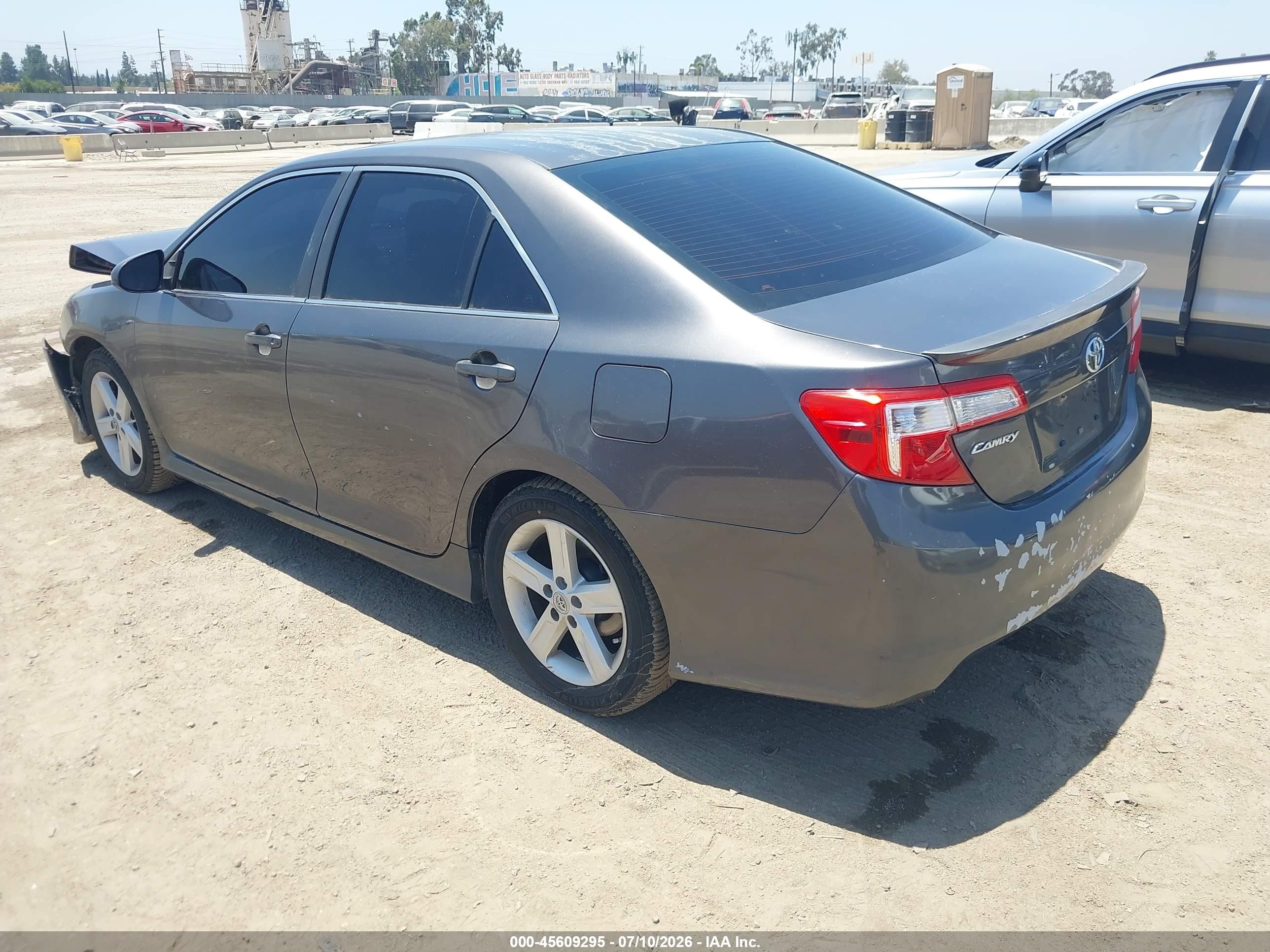 2013 Toyota Camry Se Gray vin: 4T1BF1FK6DU234577