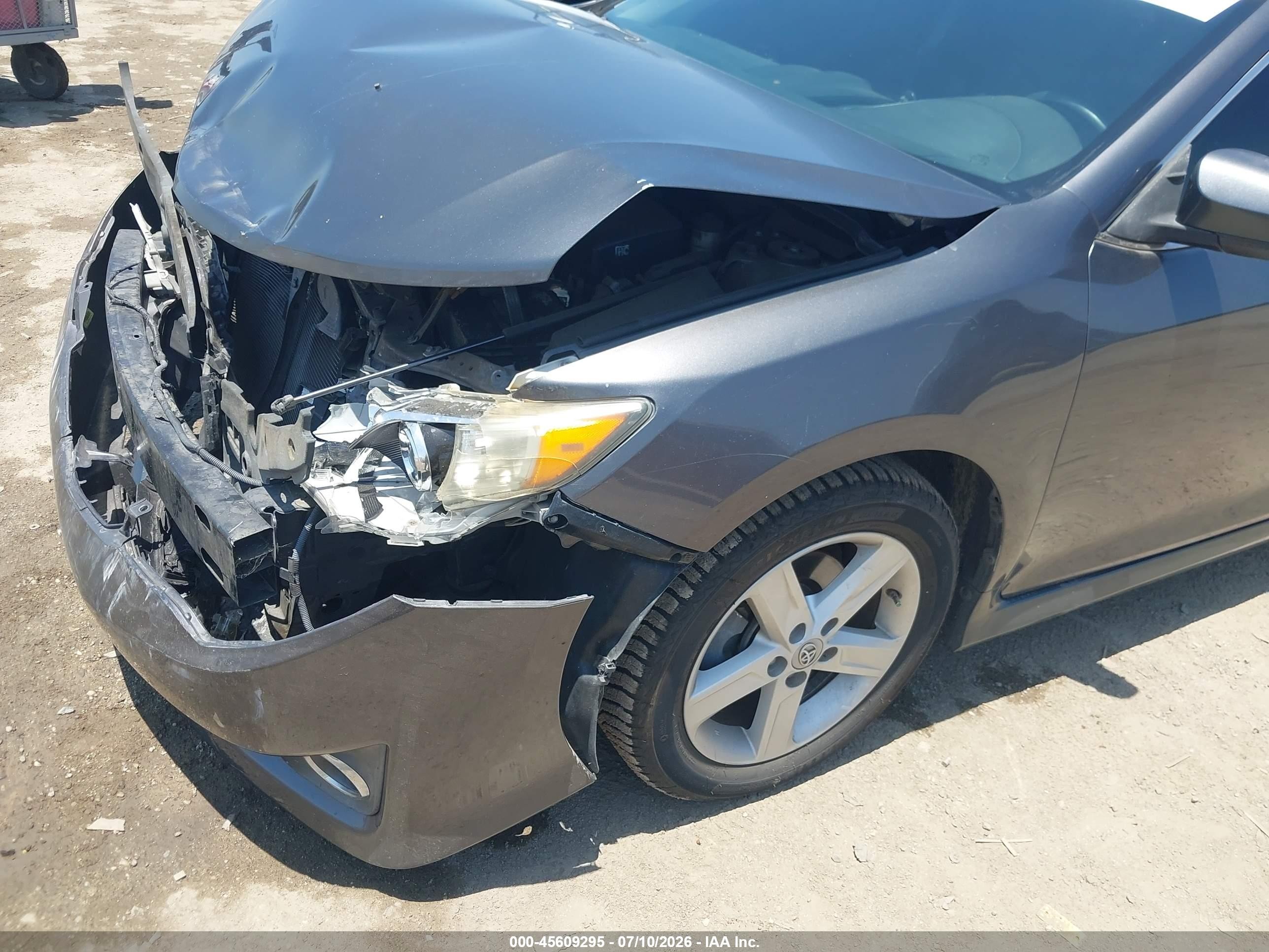 2013 Toyota Camry Se Gray vin: 4T1BF1FK6DU234577