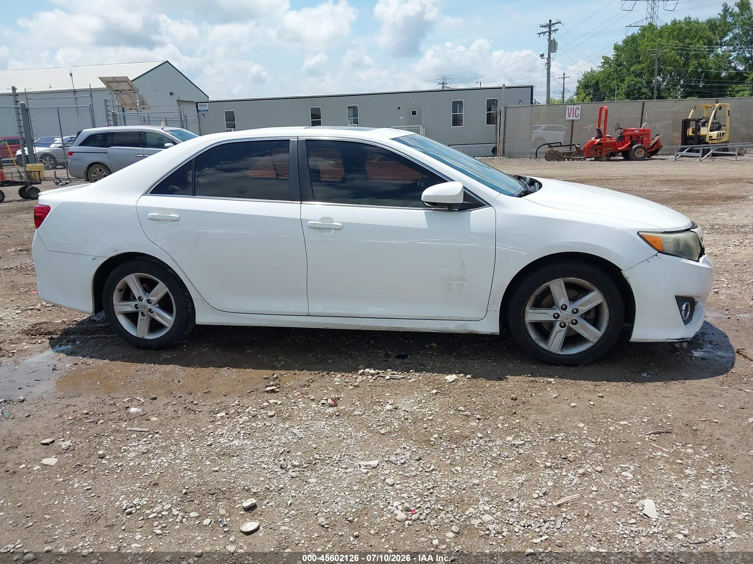 2013 Toyota Camry Se White vin: 4T1BF1FK6DU238872