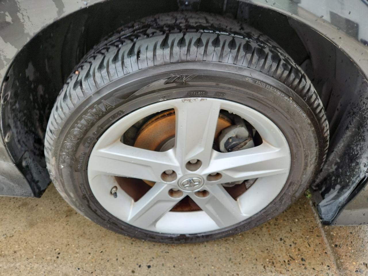 2013 Toyota Camry Se Black vin: 4T1BF1FK6DU241108 Damage: Right Front Wheel, Curb Rash, 1 To 2 Inches