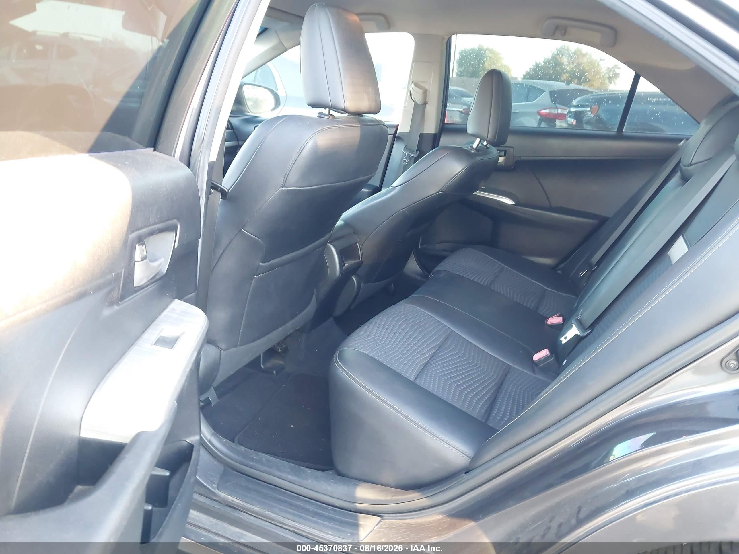 2013 Toyota Camry Se Серый vin: 4T1BF1FK6DU244106