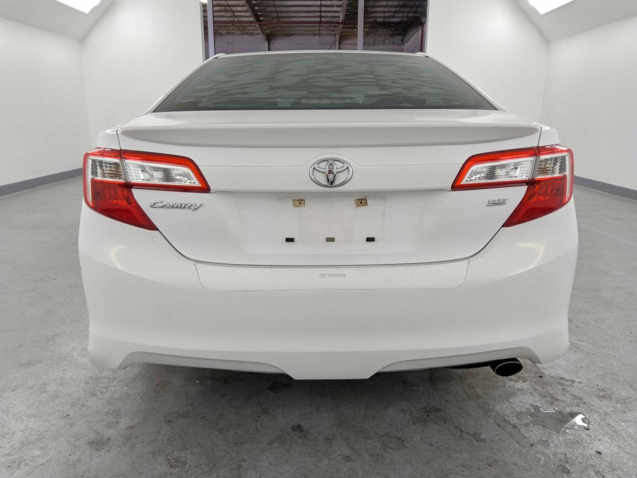 2013 Toyota Camry Se White vin: 4T1BF1FK6DU245448