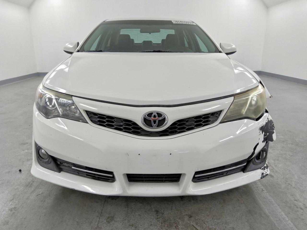 2013 Toyota Camry Se White vin: 4T1BF1FK6DU245448