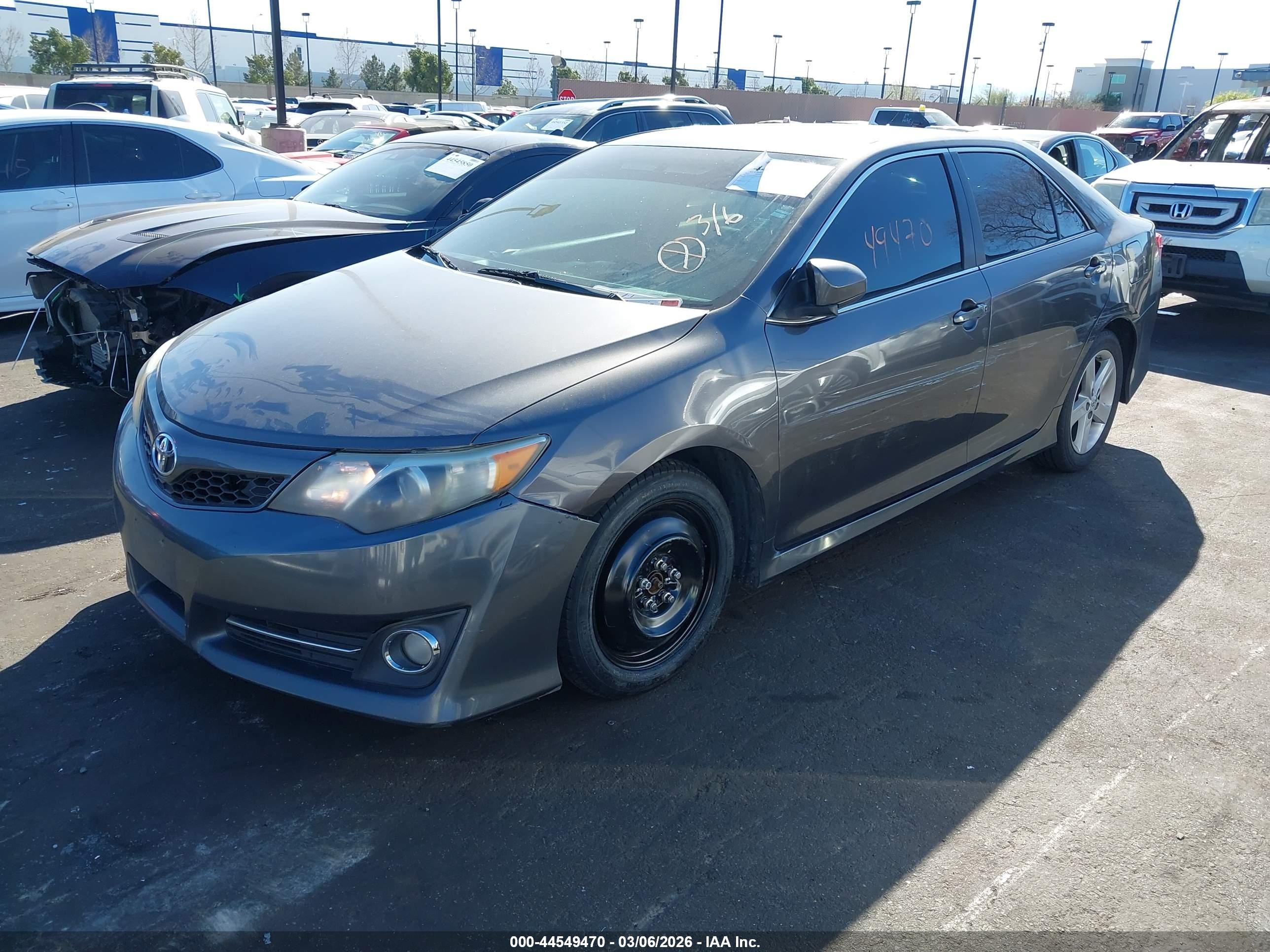 2013 Toyota Camry Se Gray vin: 4T1BF1FK6DU249905