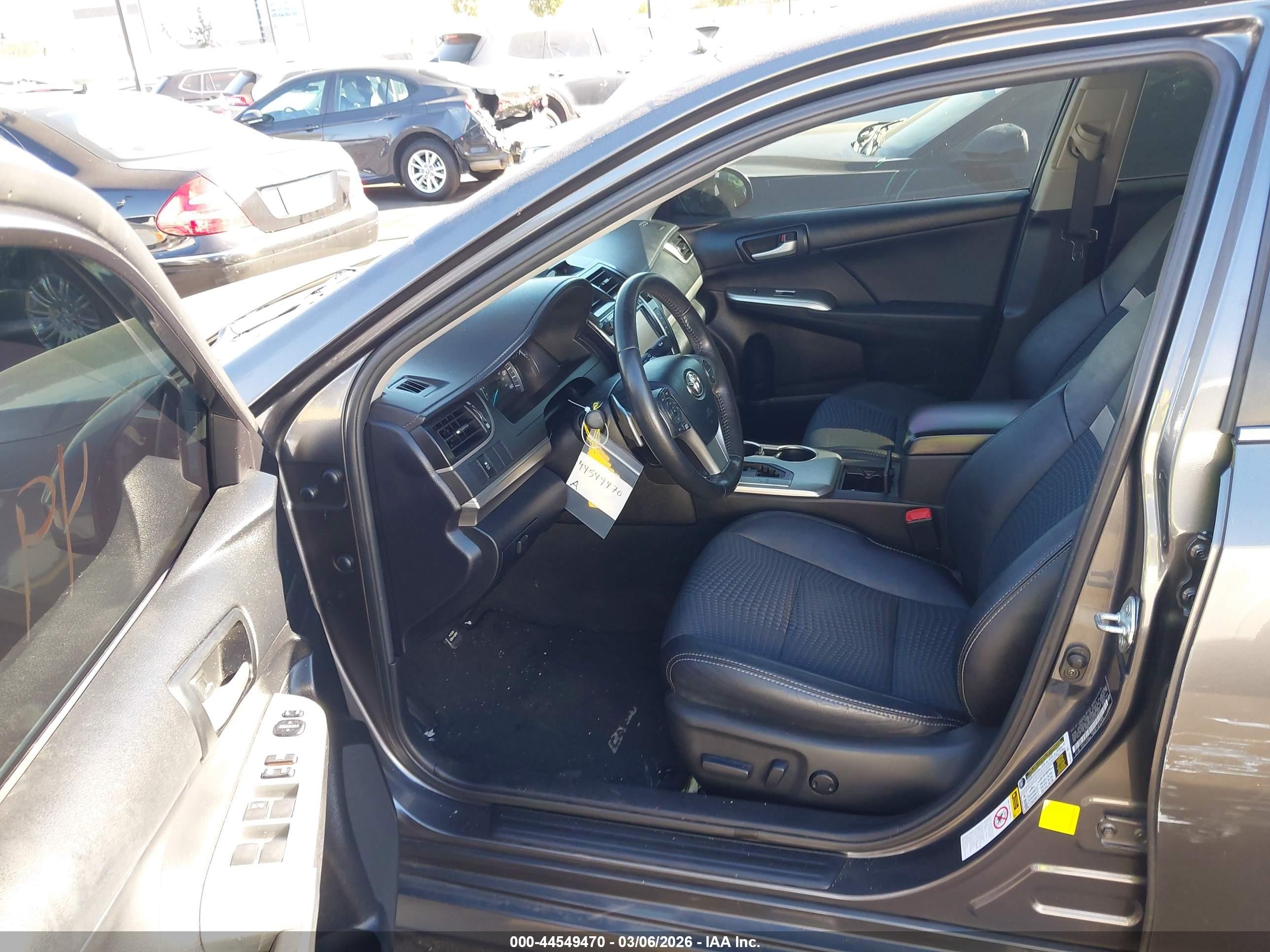2013 Toyota Camry Se Gray vin: 4T1BF1FK6DU249905