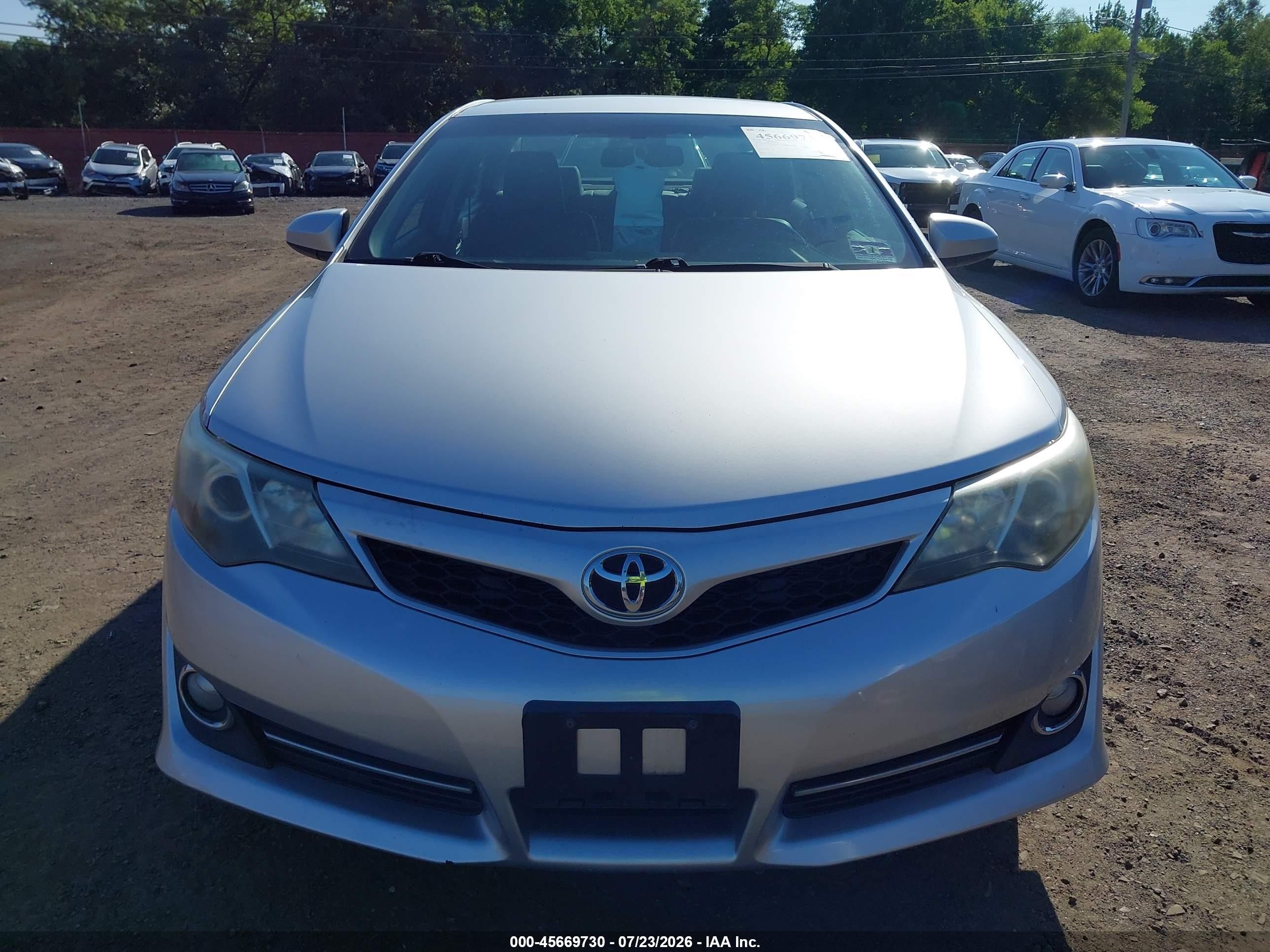2013 Toyota Camry Se Silver vin: 4T1BF1FK6DU251623