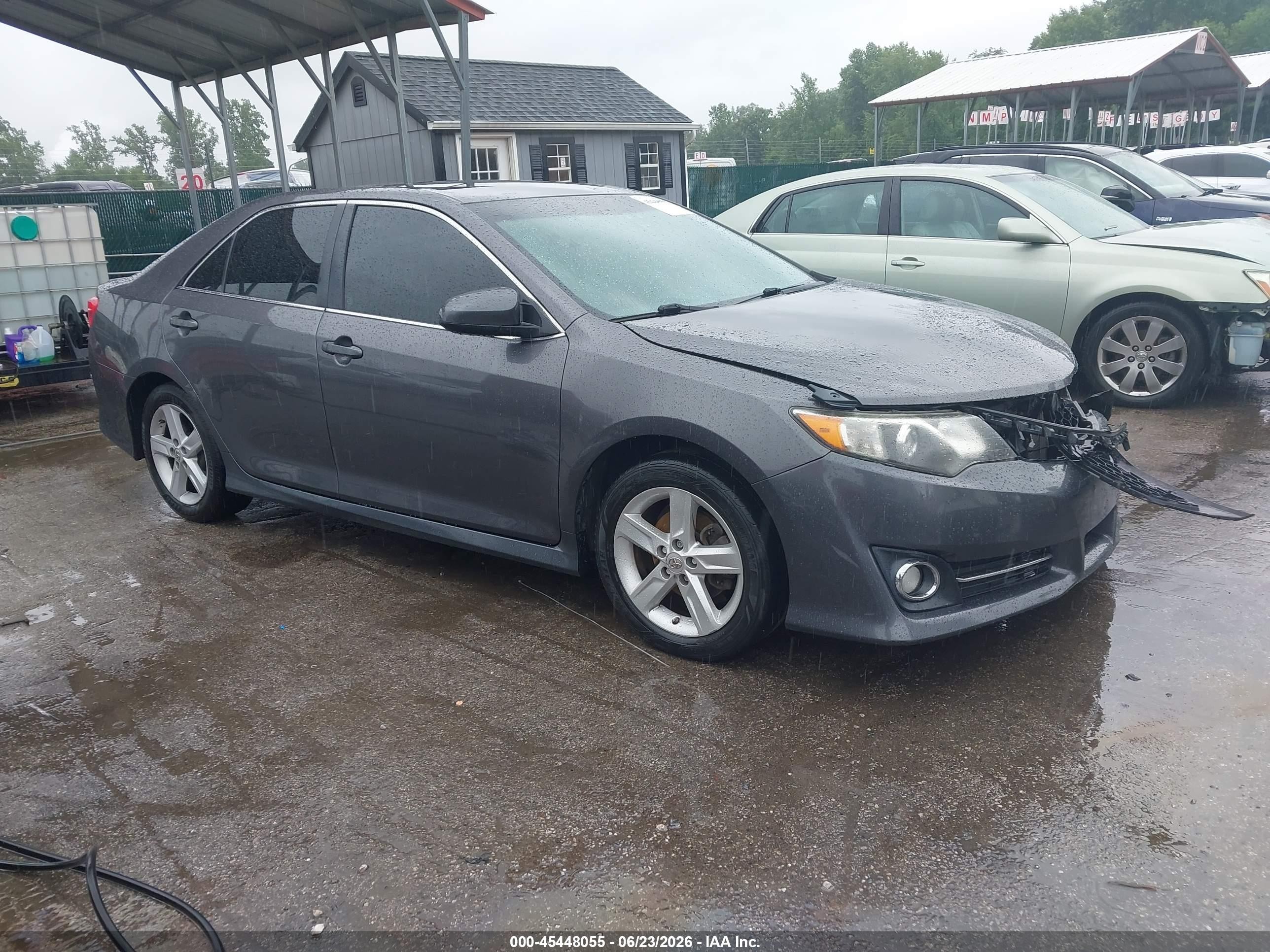 2013 Toyota Camry Se Gray vin: 4T1BF1FK6DU253906