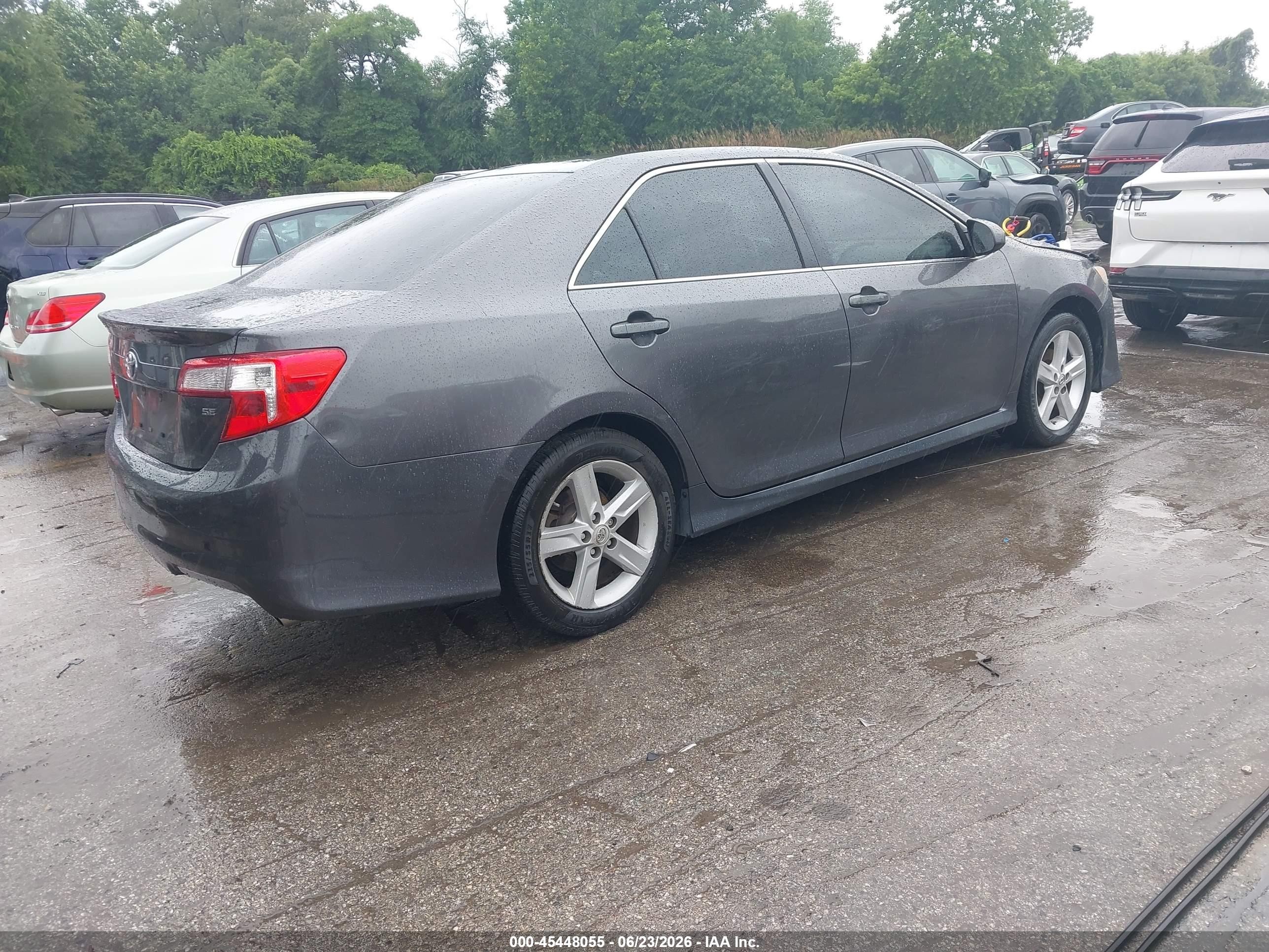 2013 Toyota Camry Se Gray vin: 4T1BF1FK6DU253906