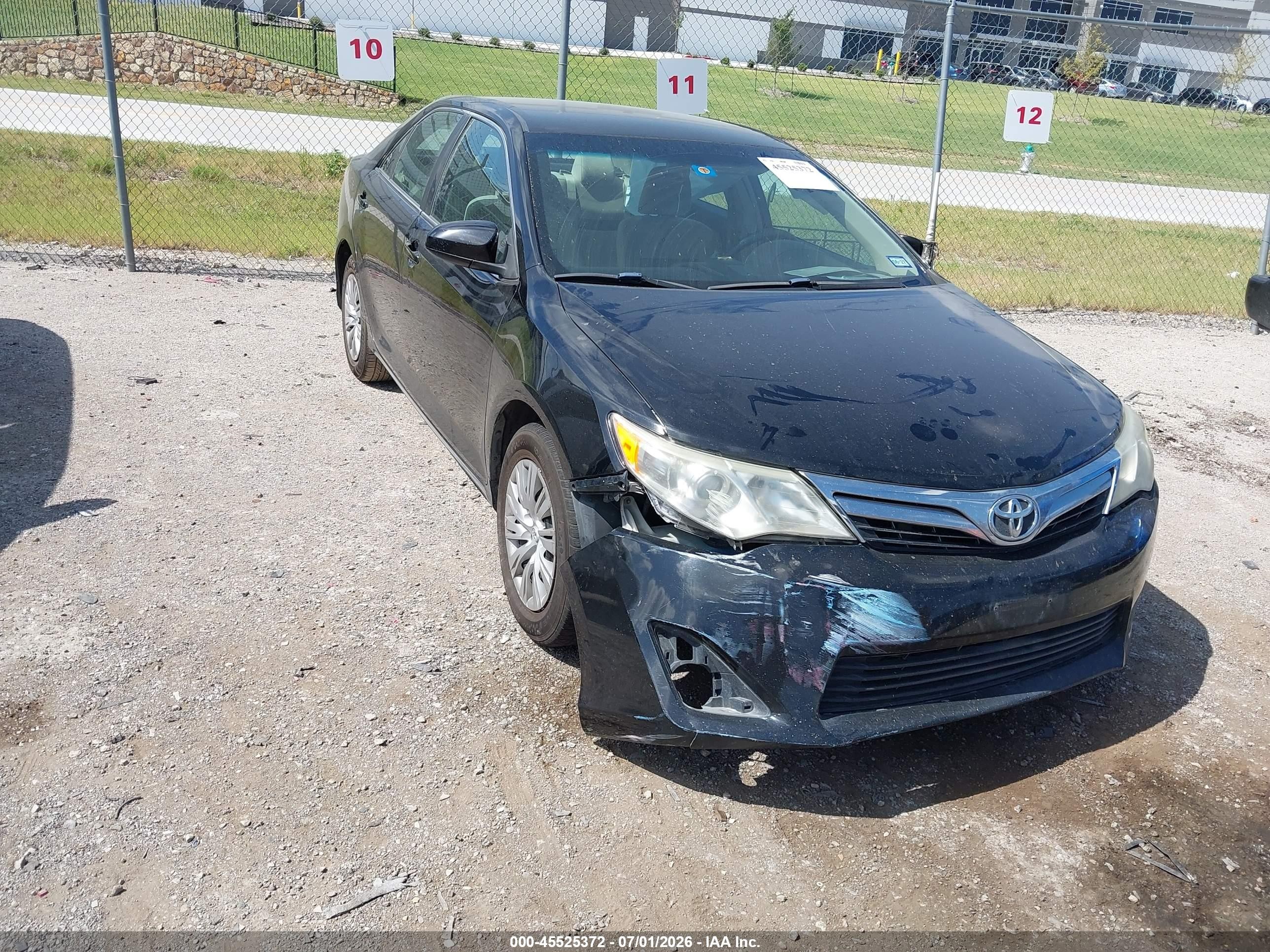 2013 Toyota Camry Le Black vin: 4T1BF1FK6DU262721