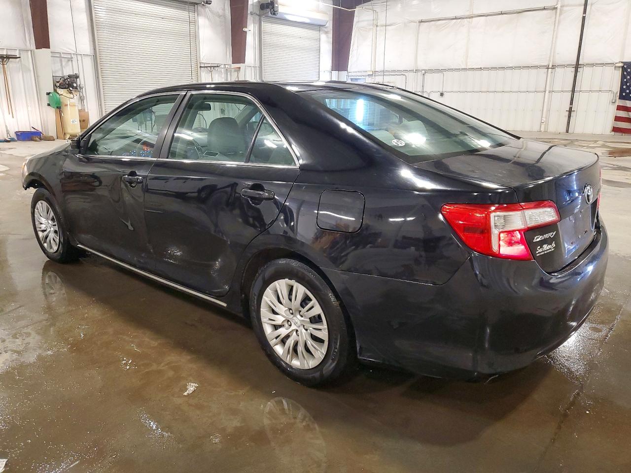 2013 Toyota Camry Le Black vin: 4T1BF1FK6DU275372