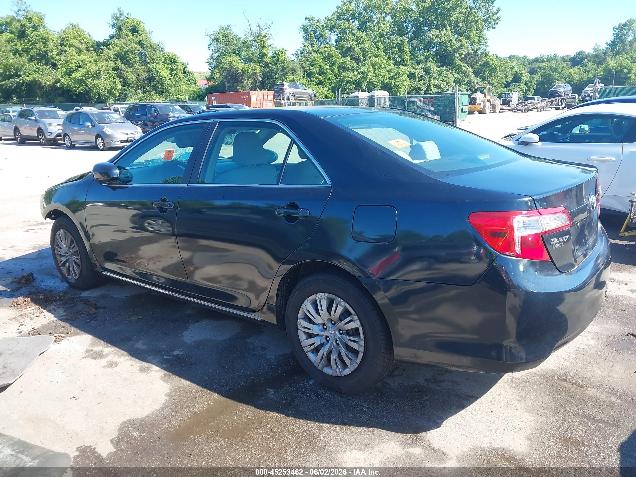 2013 Toyota Camry Le Black vin: 4T1BF1FK6DU286162