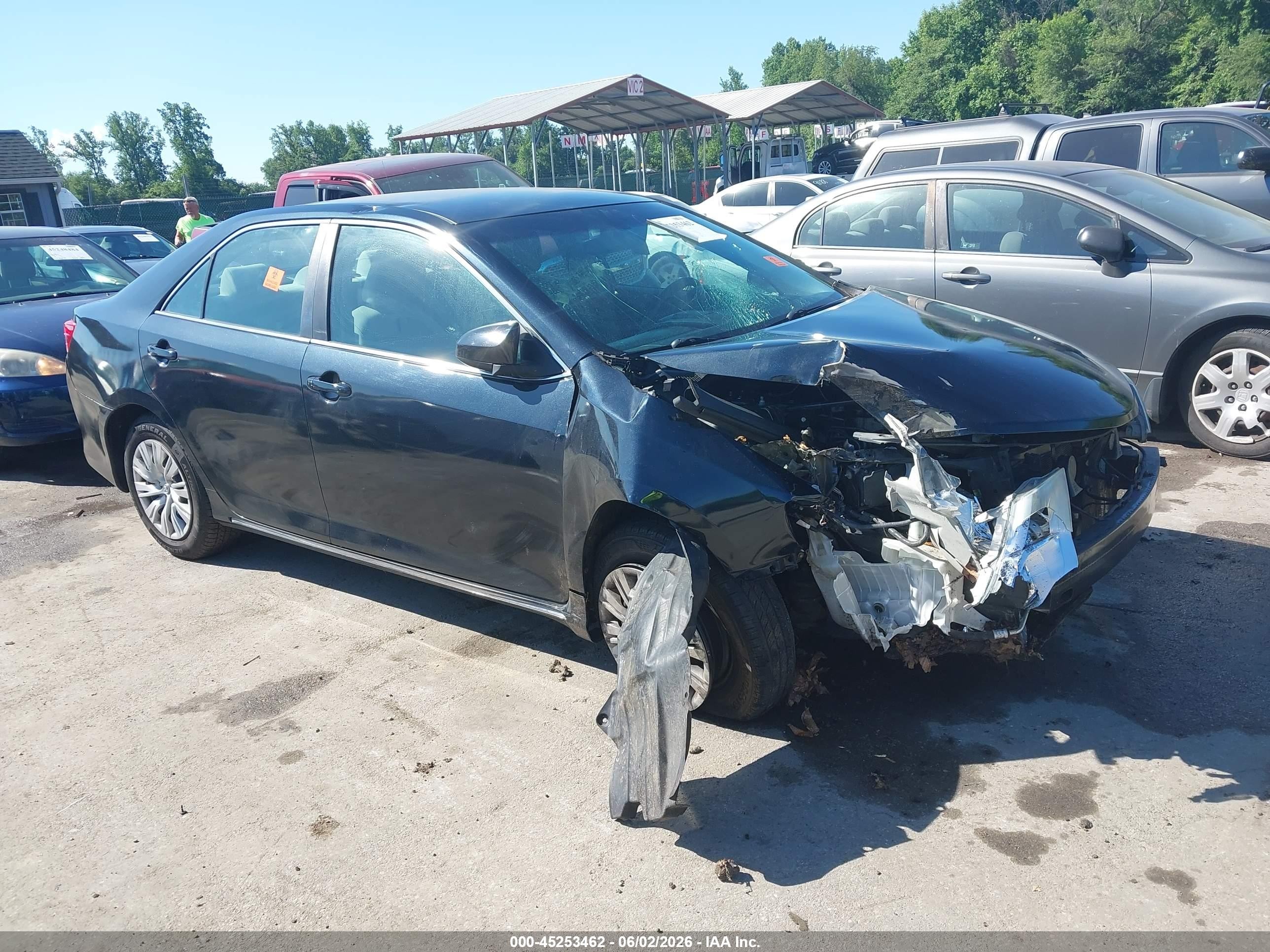 2013 Toyota Camry Le Black vin: 4T1BF1FK6DU286162