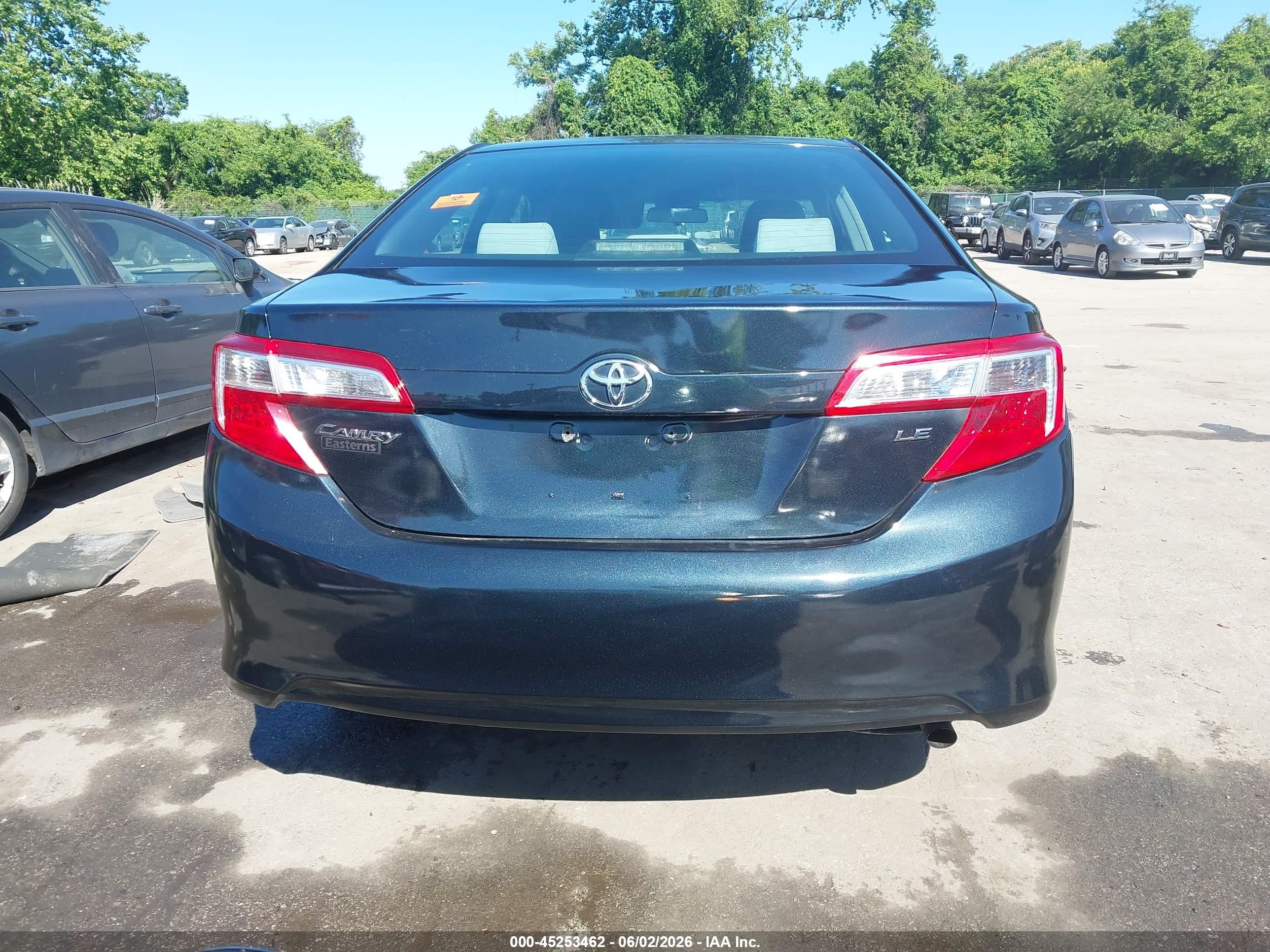 2013 Toyota Camry Le Black vin: 4T1BF1FK6DU286162