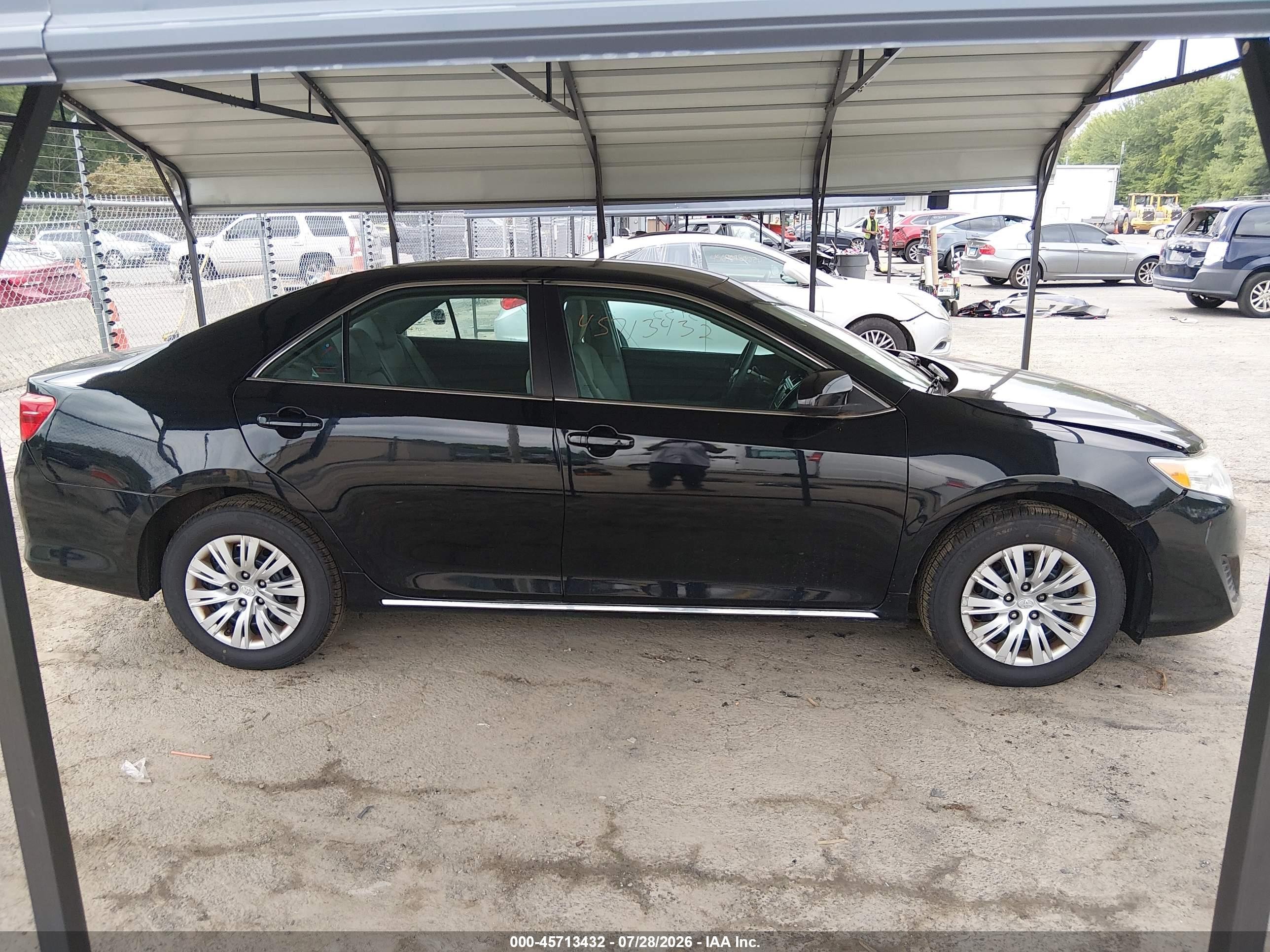 2013 Toyota Camry Le Black vin: 4T1BF1FK6DU296397