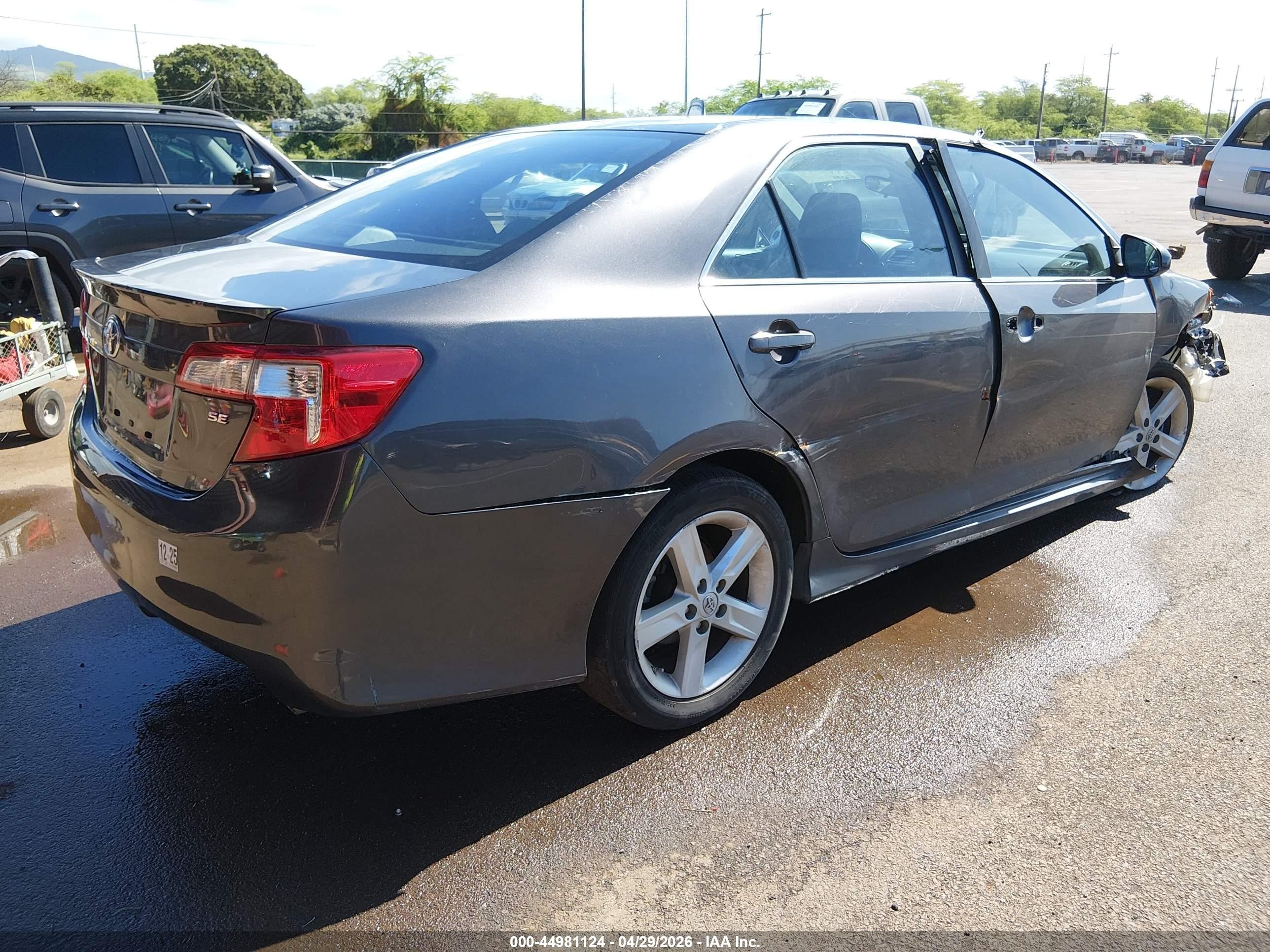 2013 Toyota Camry Se Gray vin: 4T1BF1FK6DU296674