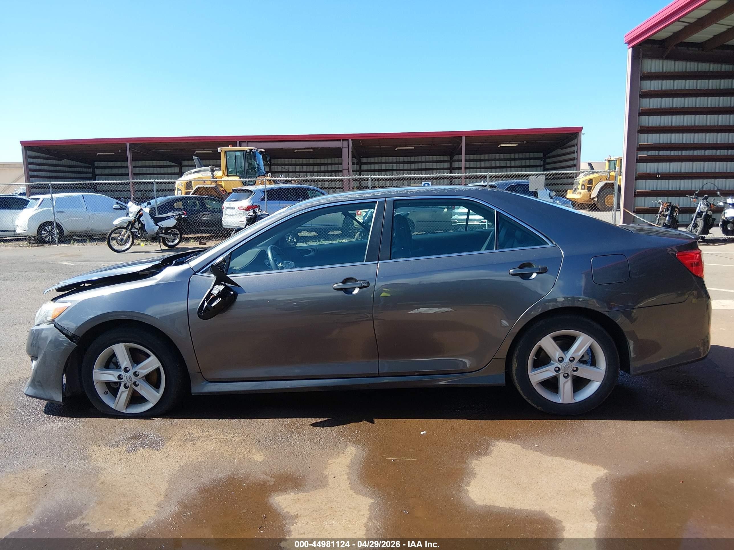 2013 Toyota Camry Se Gray vin: 4T1BF1FK6DU296674