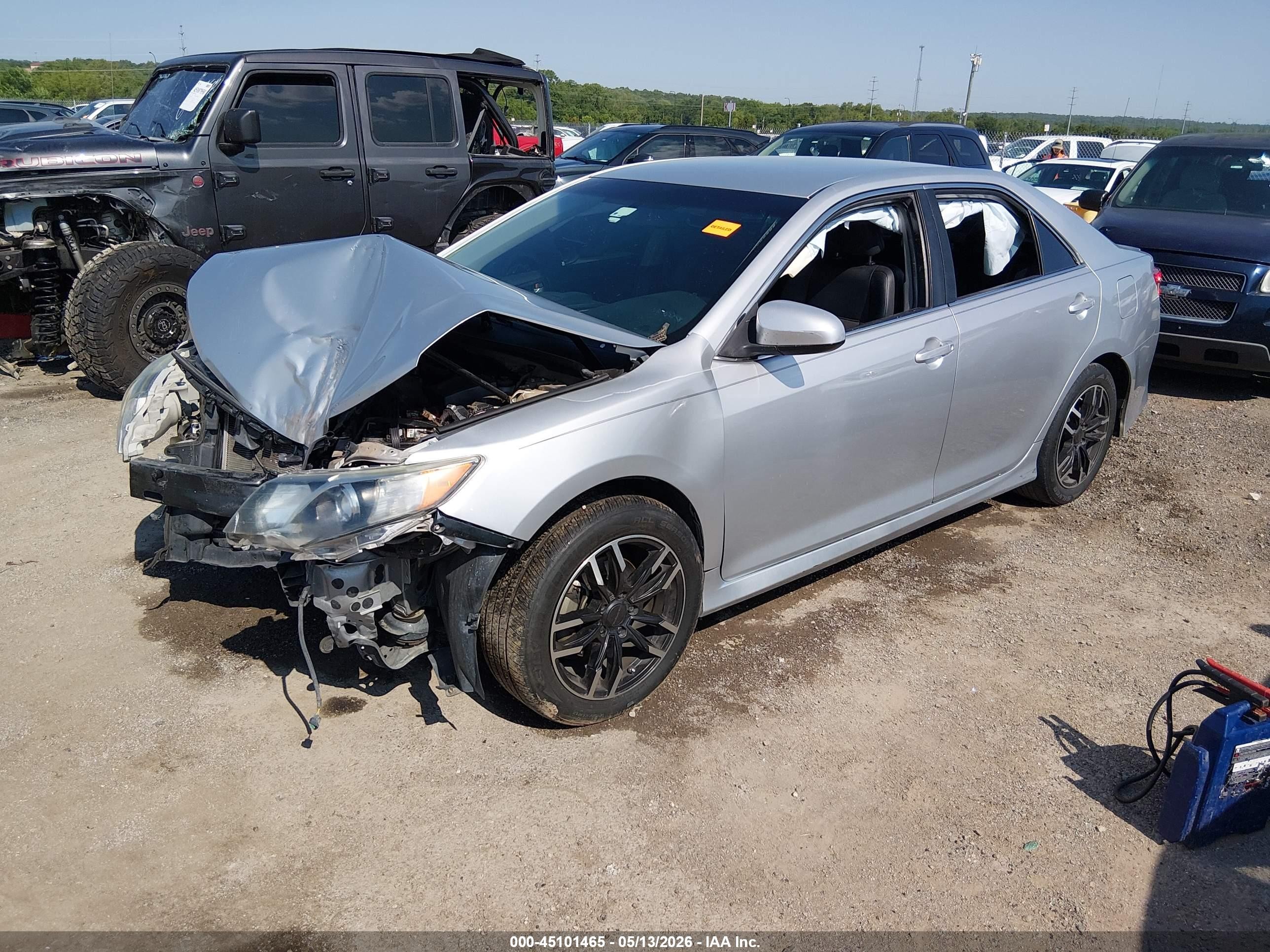 2013 Toyota Camry Se Silver vin: 4T1BF1FK6DU637300