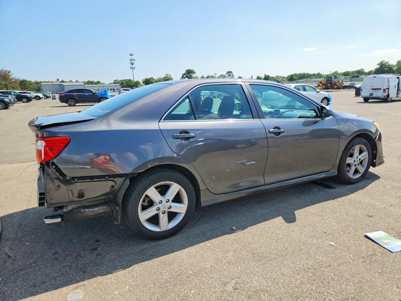 2013 Toyota Camry Se Gray vin: 4T1BF1FK6DU643825