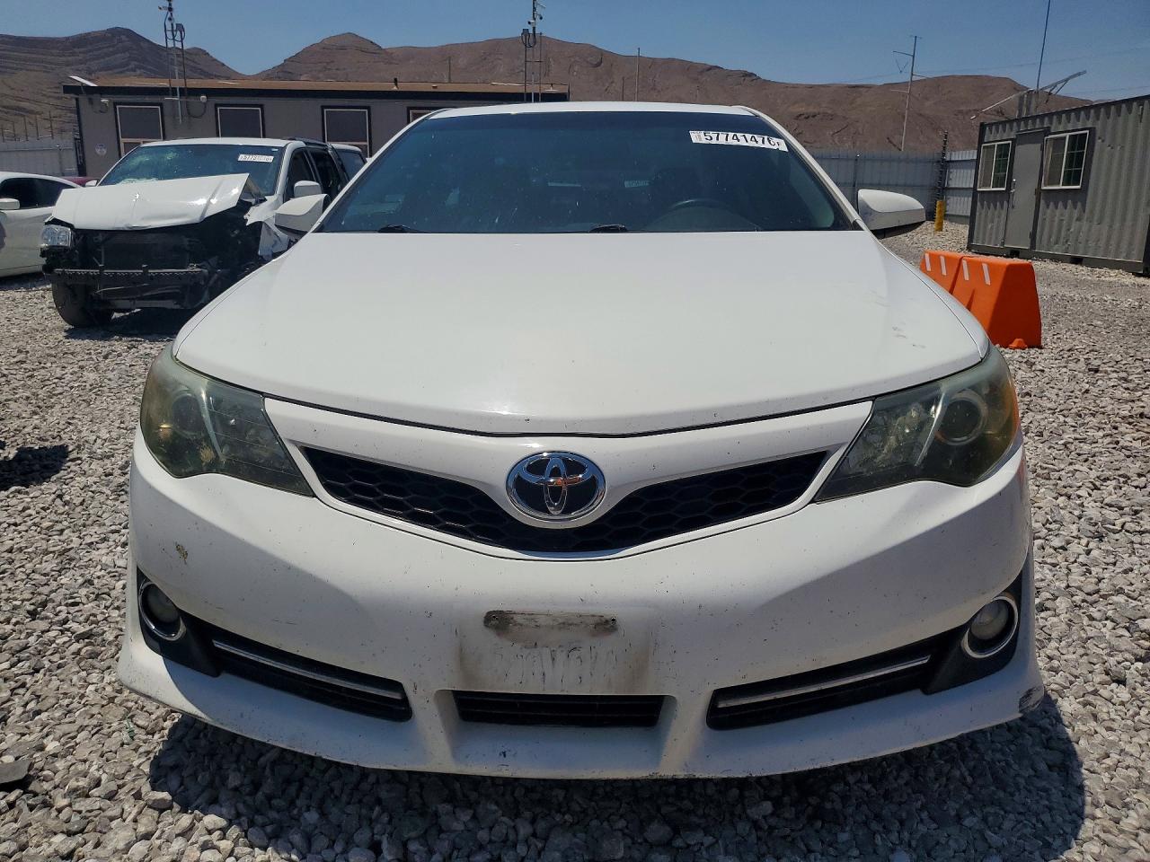 2013 Toyota Camry Se White vin: 4T1BF1FK6DU647194