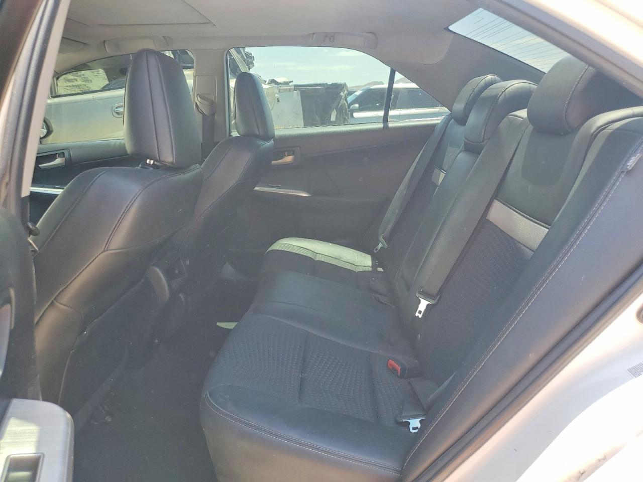 2013 Toyota Camry Se White vin: 4T1BF1FK6DU647194