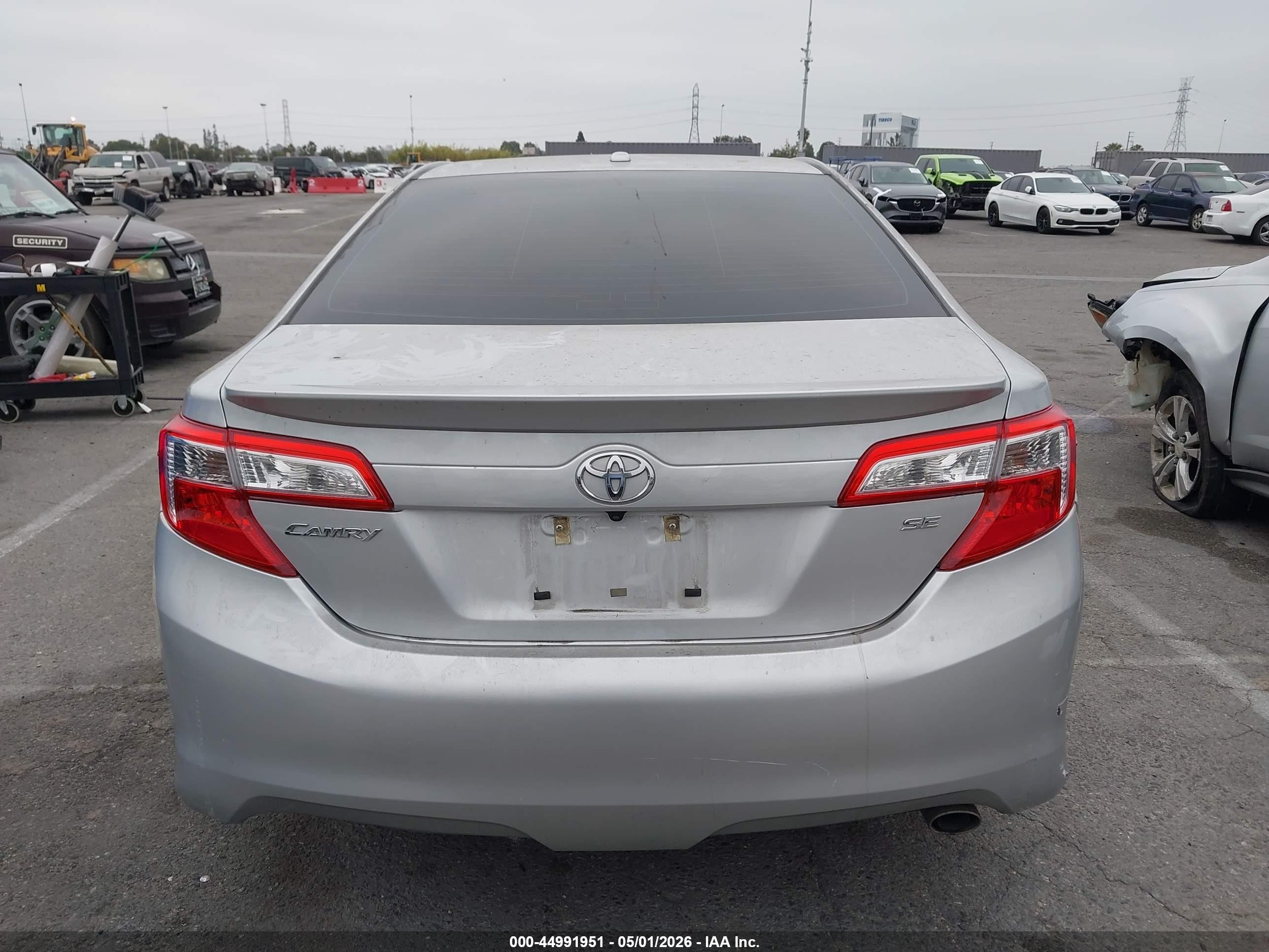 2013 Toyota Camry Se Silver vin: 4T1BF1FK6DU653870