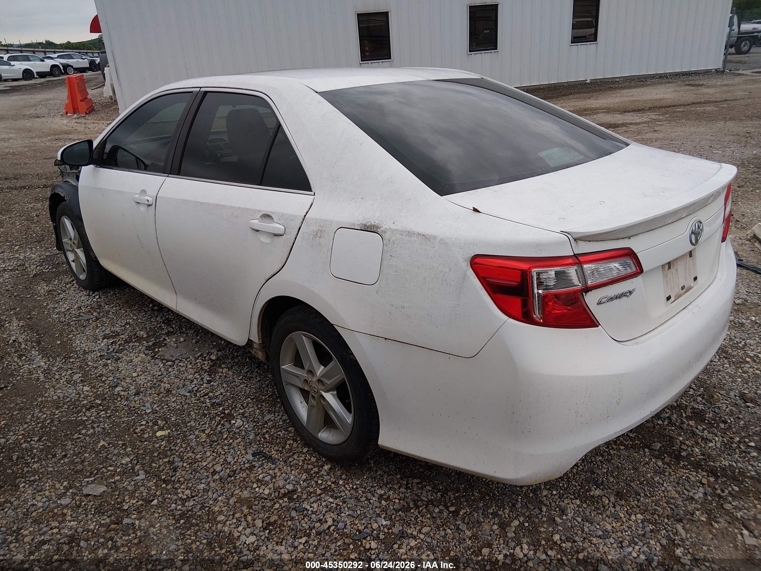 2013 Toyota Camry Se White vin: 4T1BF1FK6DU665193