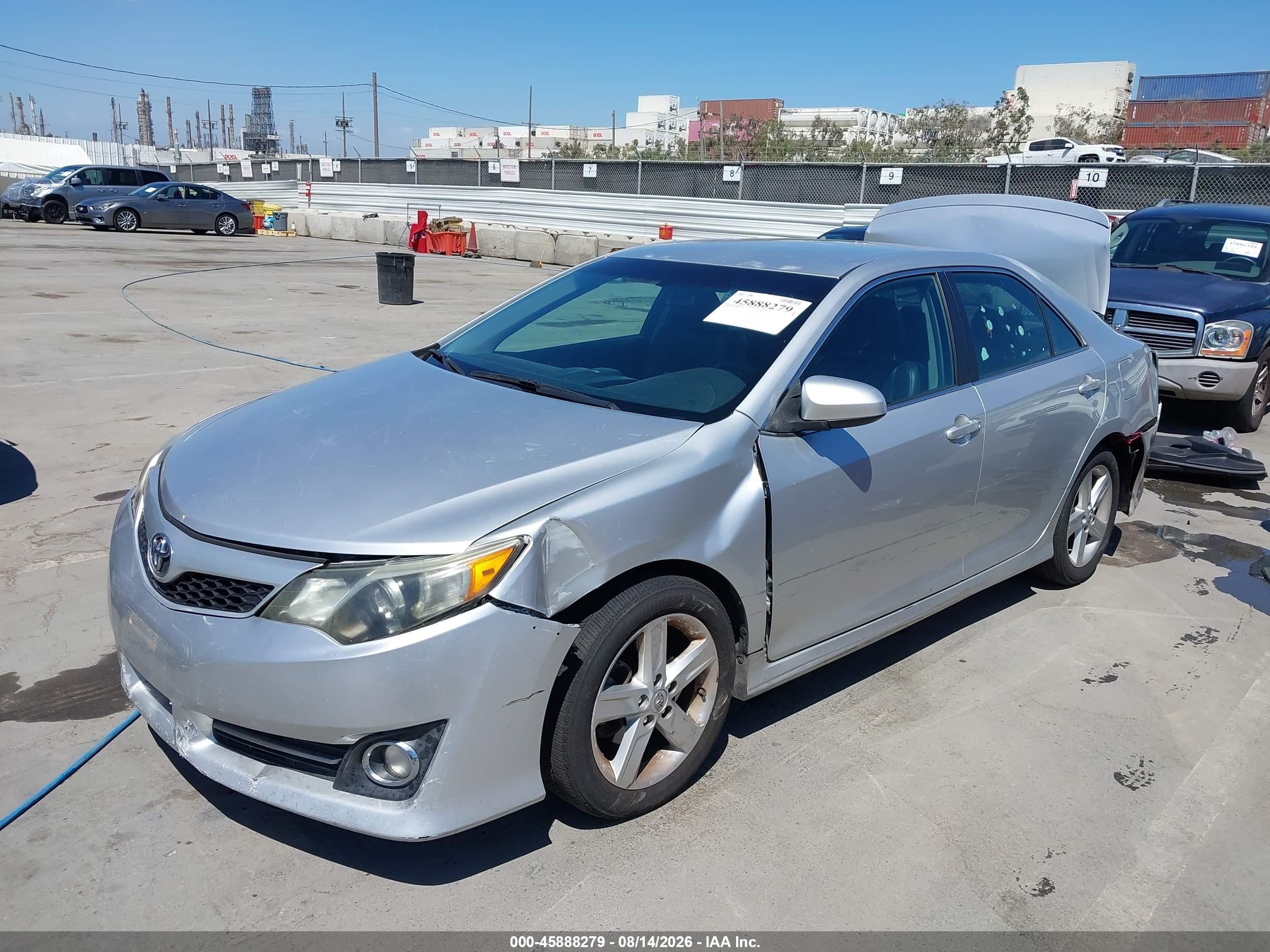 2013 Toyota Camry Se Серебряный vin: 4T1BF1FK6DU677070