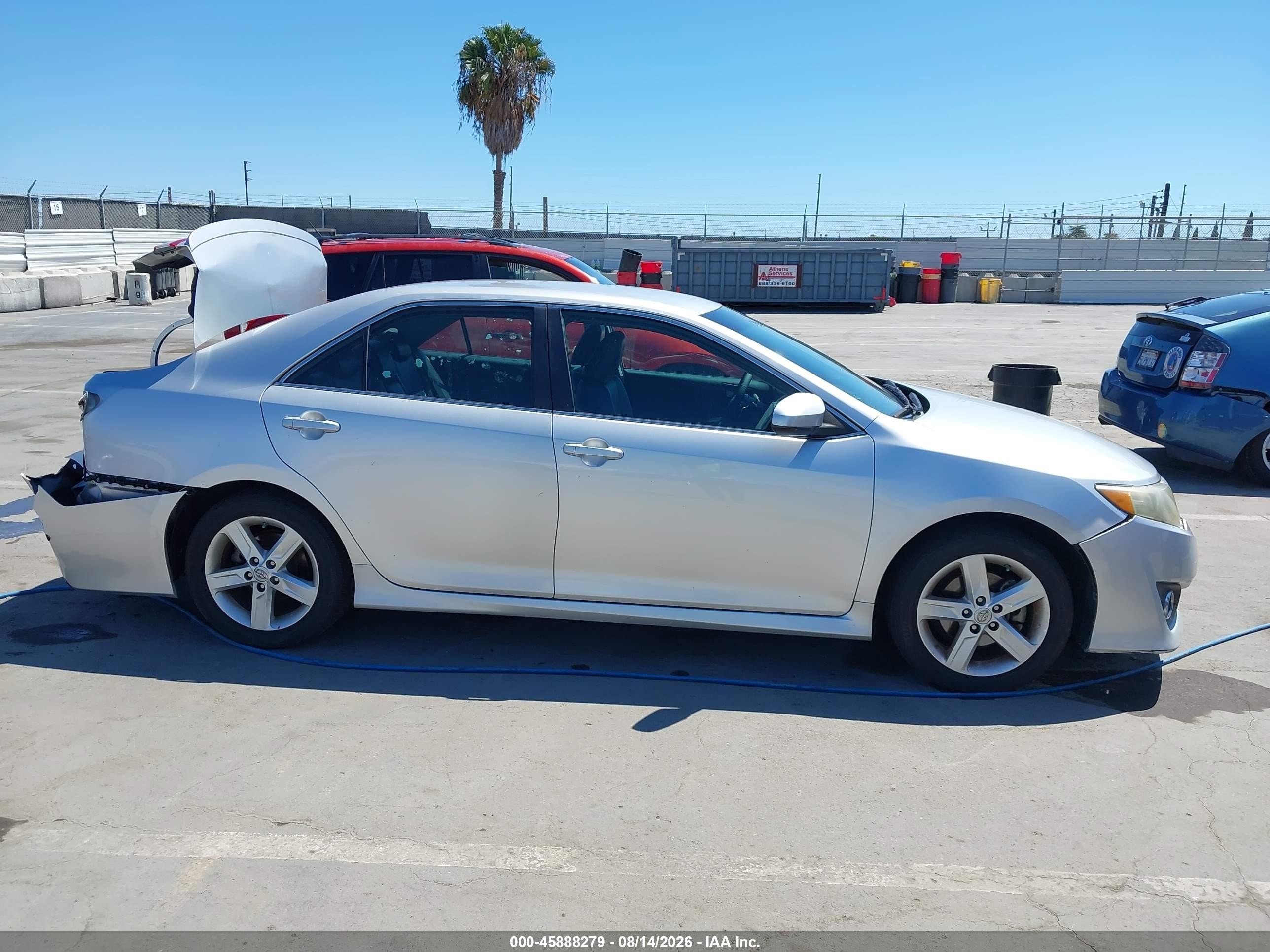 2013 Toyota Camry Se Серебряный vin: 4T1BF1FK6DU677070