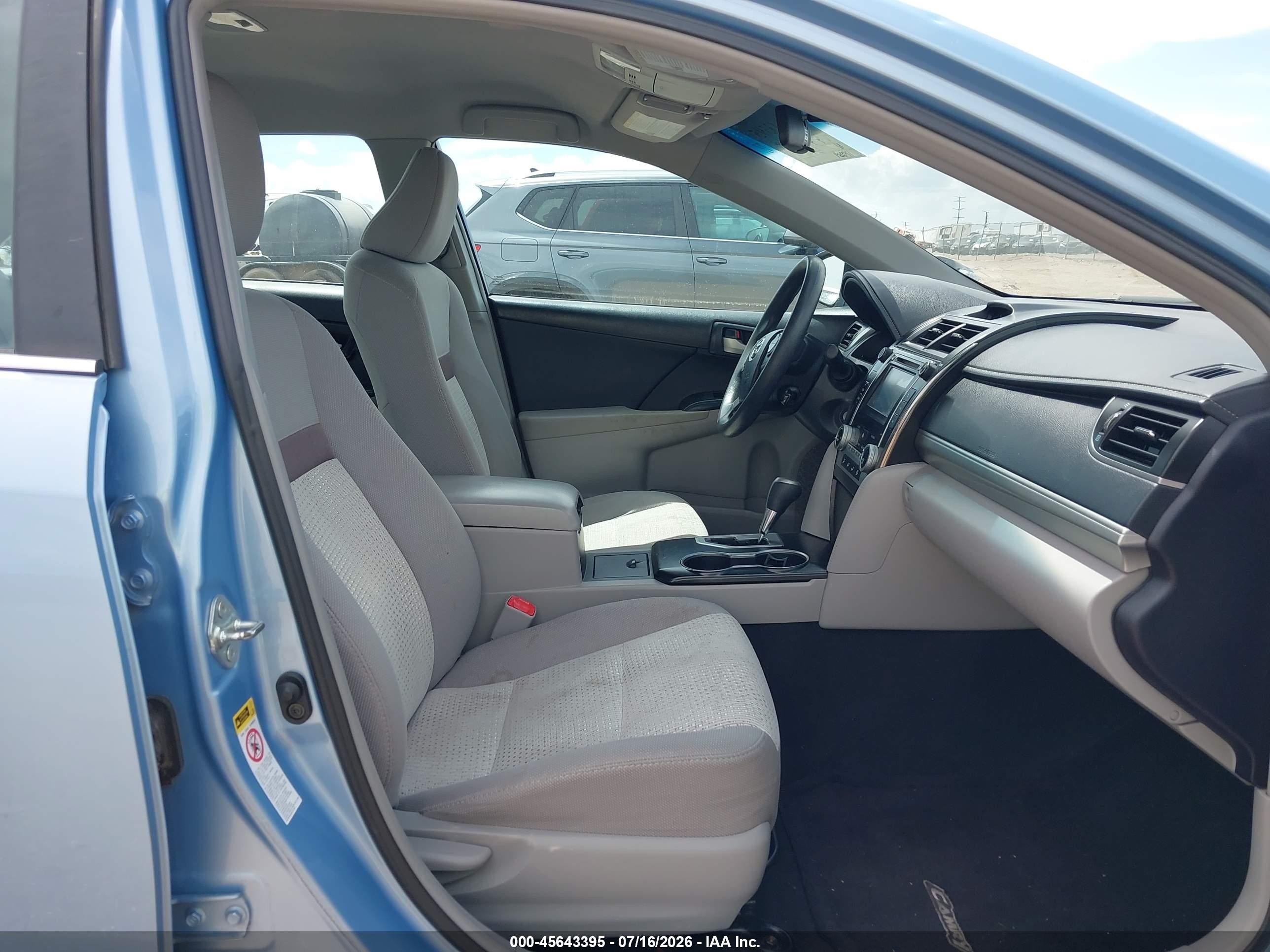 2013 Toyota Camry Le Light Blue vin: 4T1BF1FK6DU691387