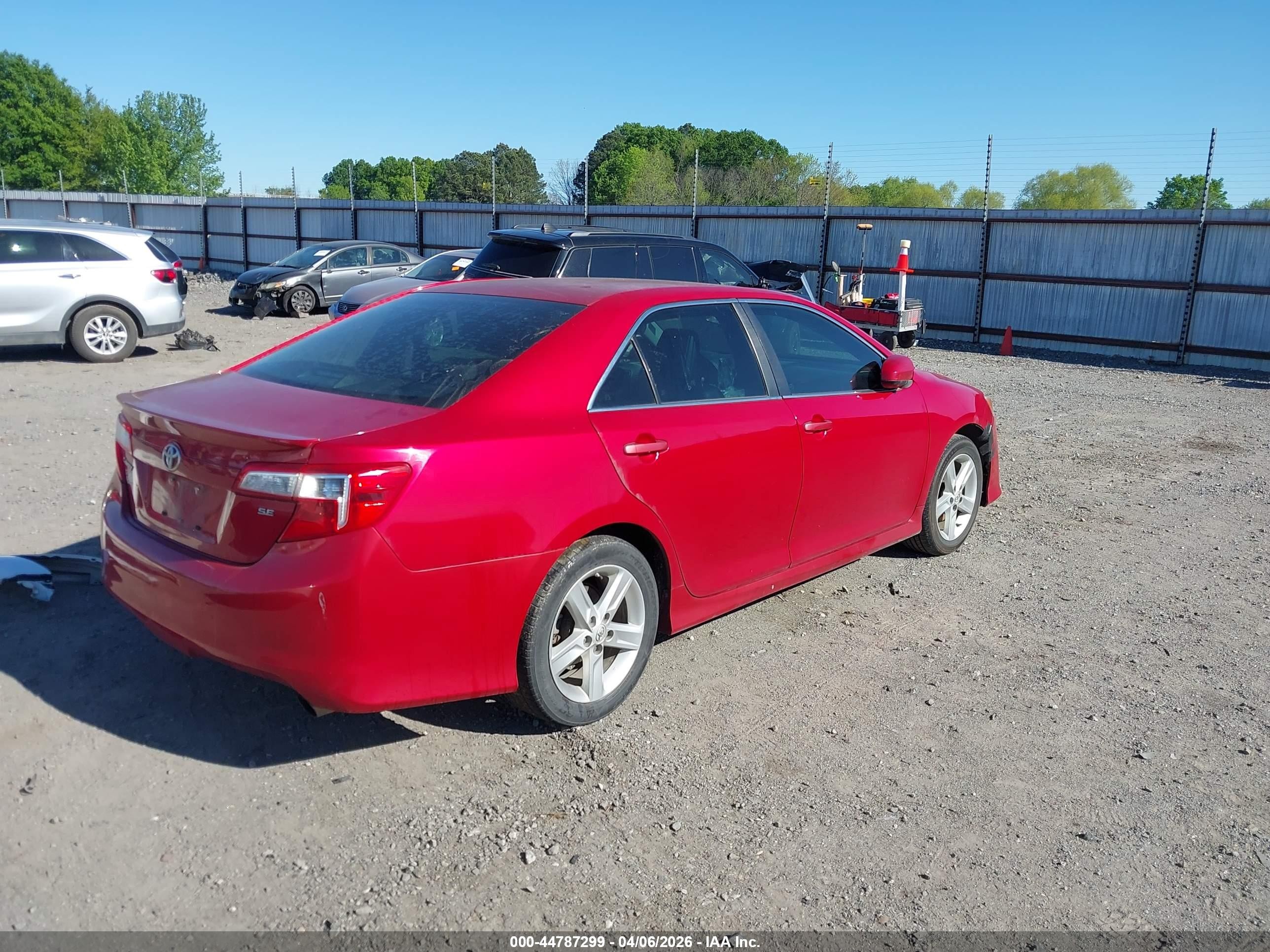2013 Toyota Camry Se Red vin: 4T1BF1FK6DU711914