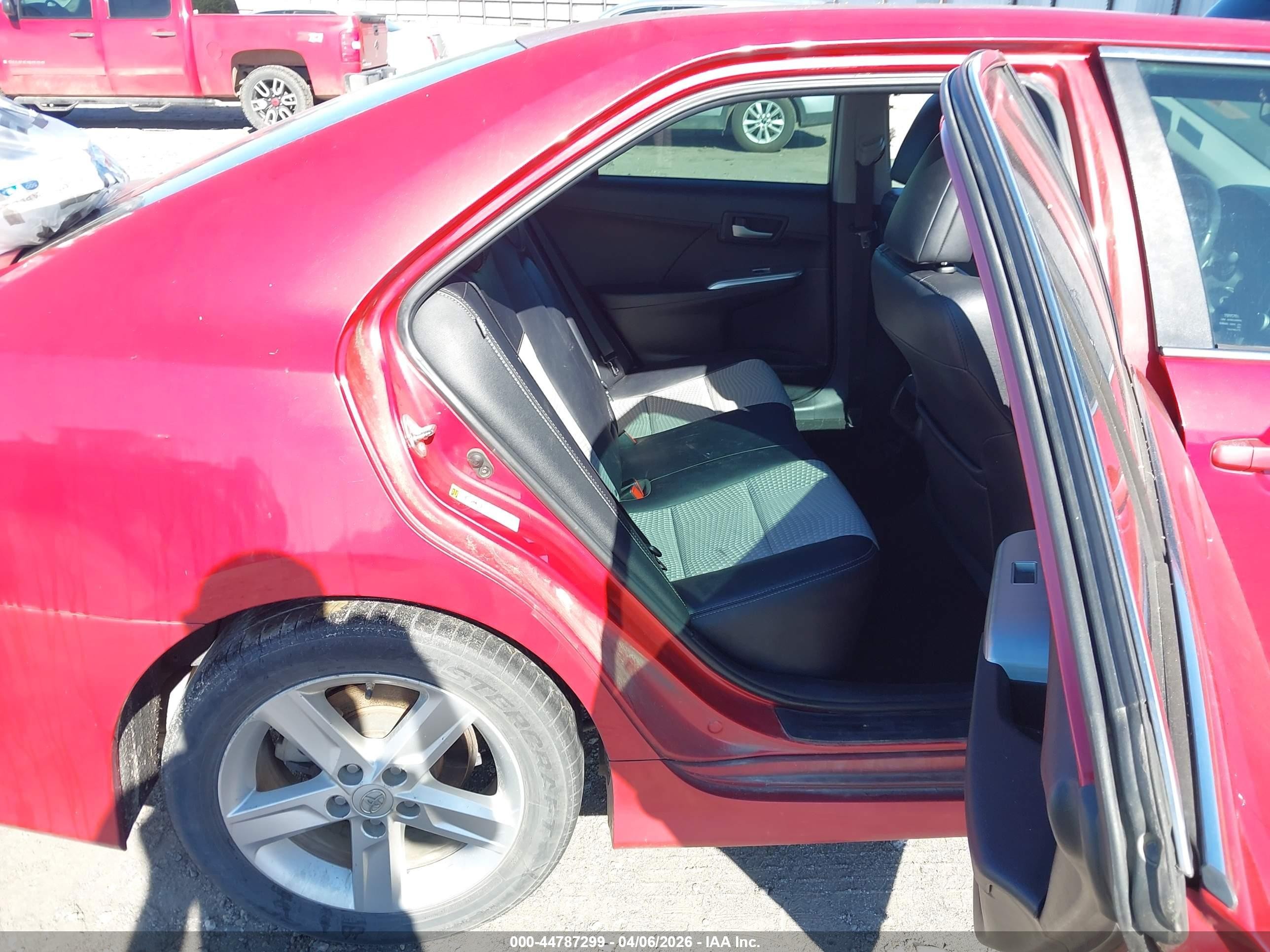 2013 Toyota Camry Se Red vin: 4T1BF1FK6DU711914