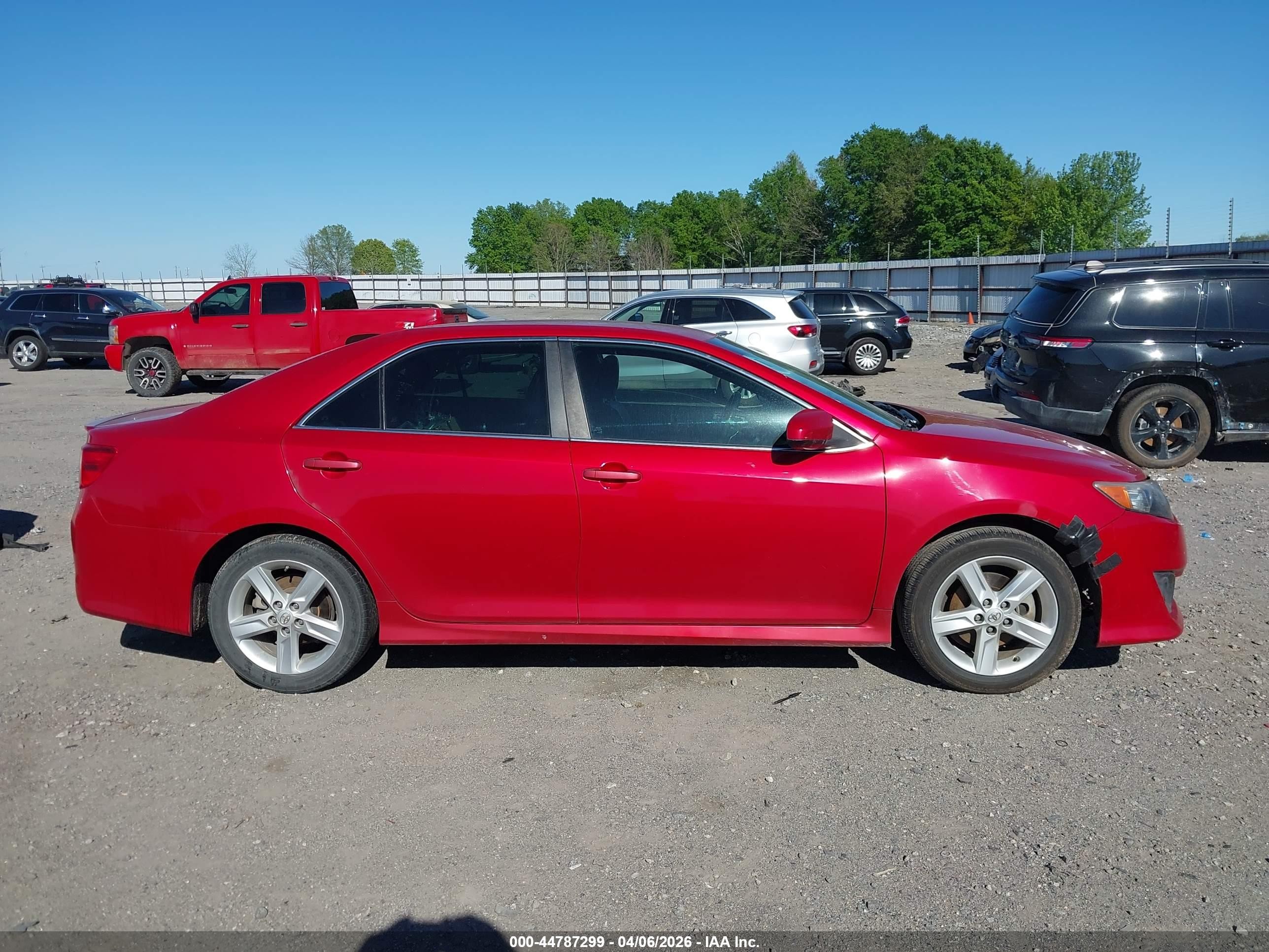 2013 Toyota Camry Se Red vin: 4T1BF1FK6DU711914