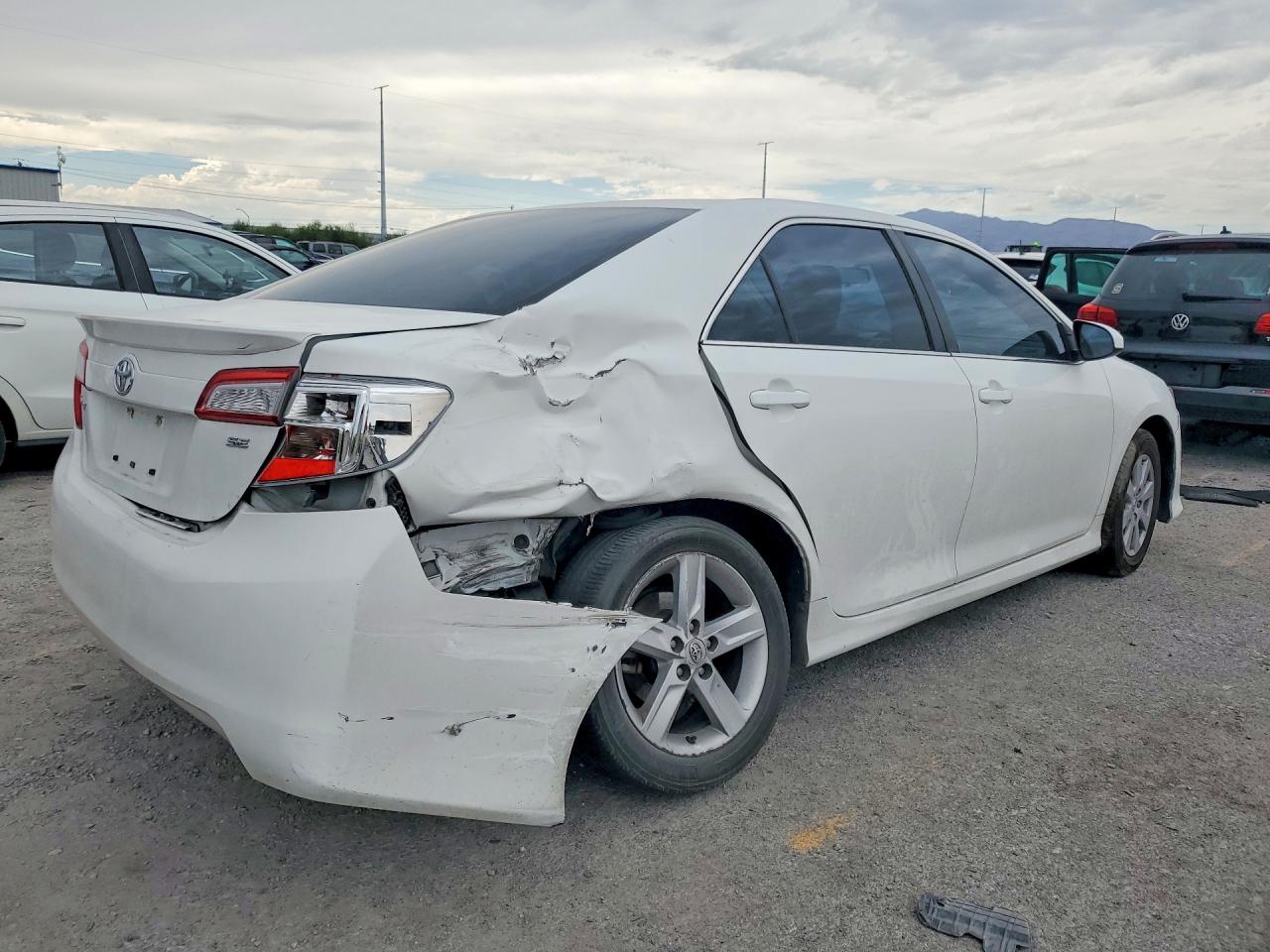 2013 Toyota Camry Se White vin: 4T1BF1FK6DU717809
