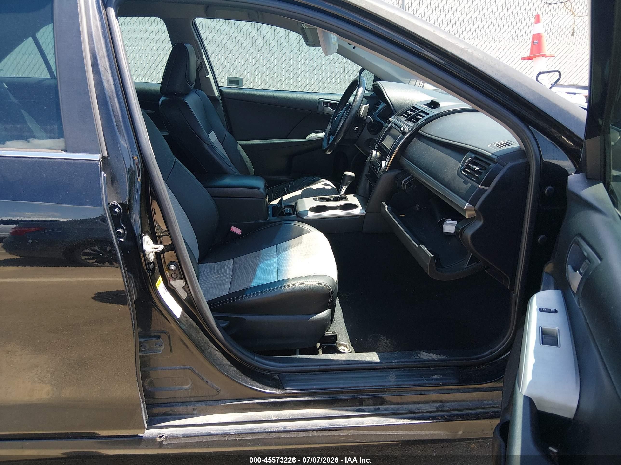 2014 Toyota Camry Se Black vin: 4T1BF1FK6EU306671
