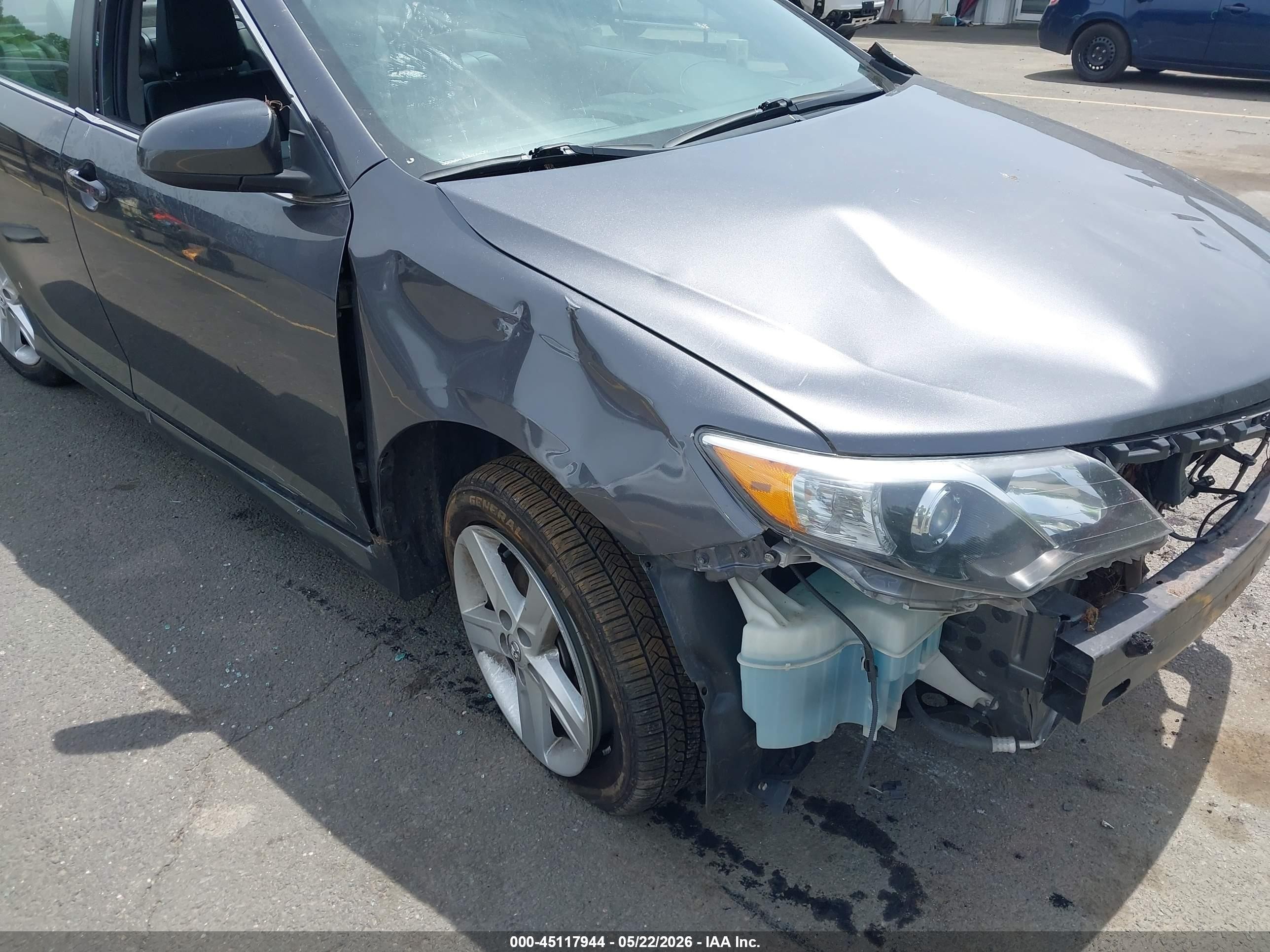 2014 Toyota Camry Se Gray vin: 4T1BF1FK6EU323857
