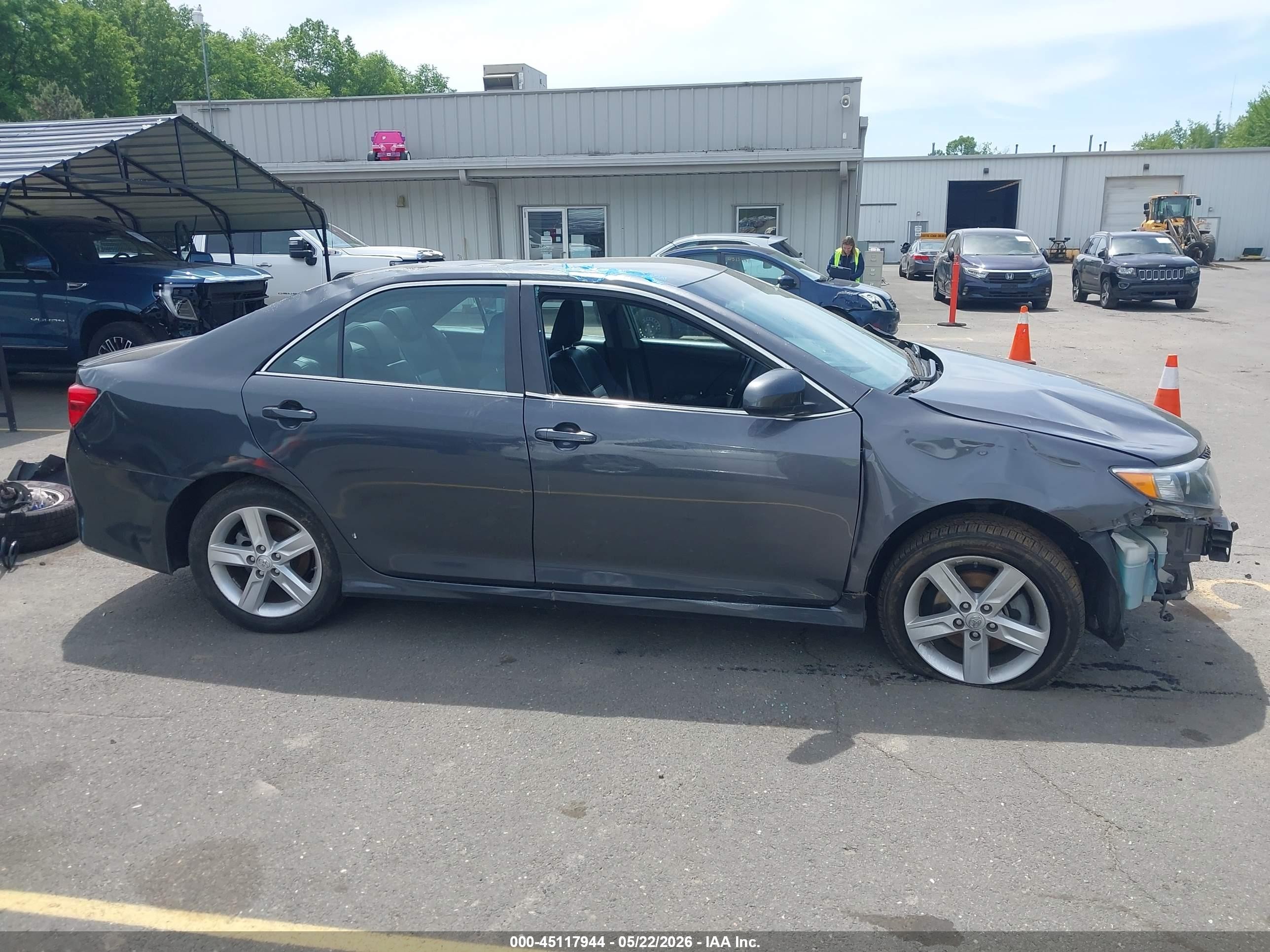 2014 Toyota Camry Se Gray vin: 4T1BF1FK6EU323857