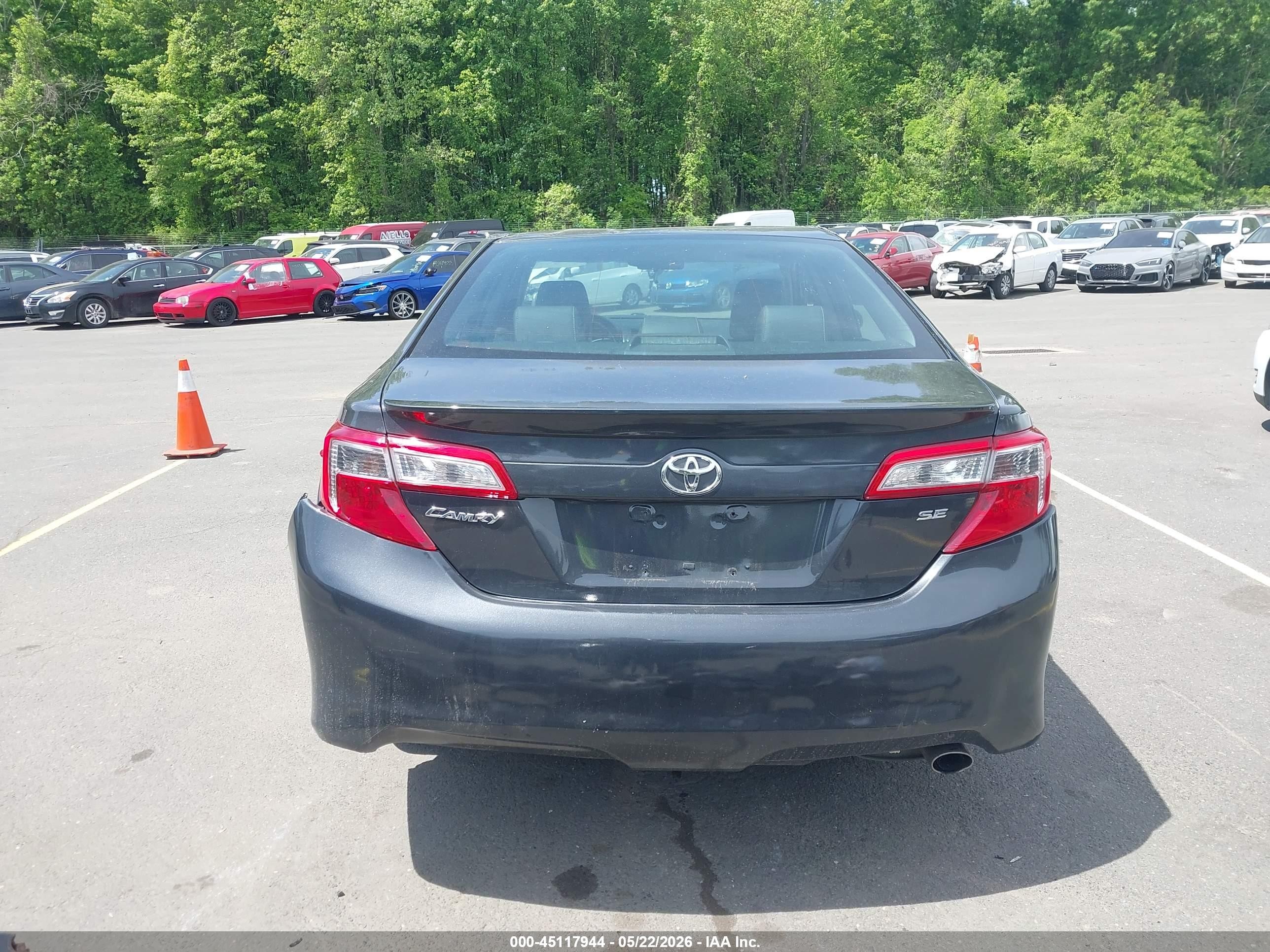 2014 Toyota Camry Se Gray vin: 4T1BF1FK6EU323857