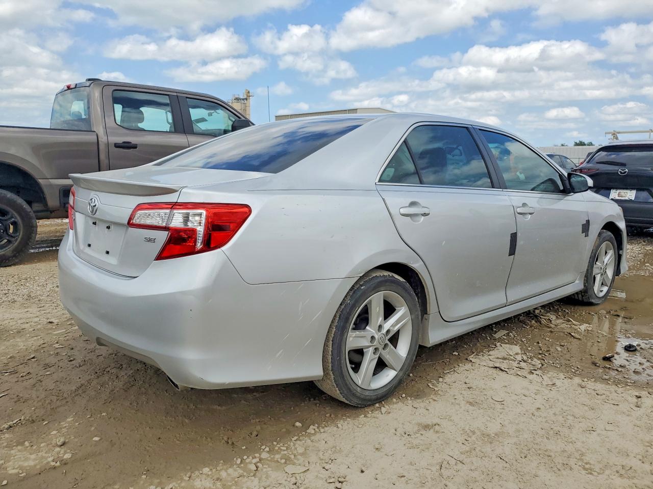 2014 Toyota Camry Se Silver vin: 4T1BF1FK6EU325544