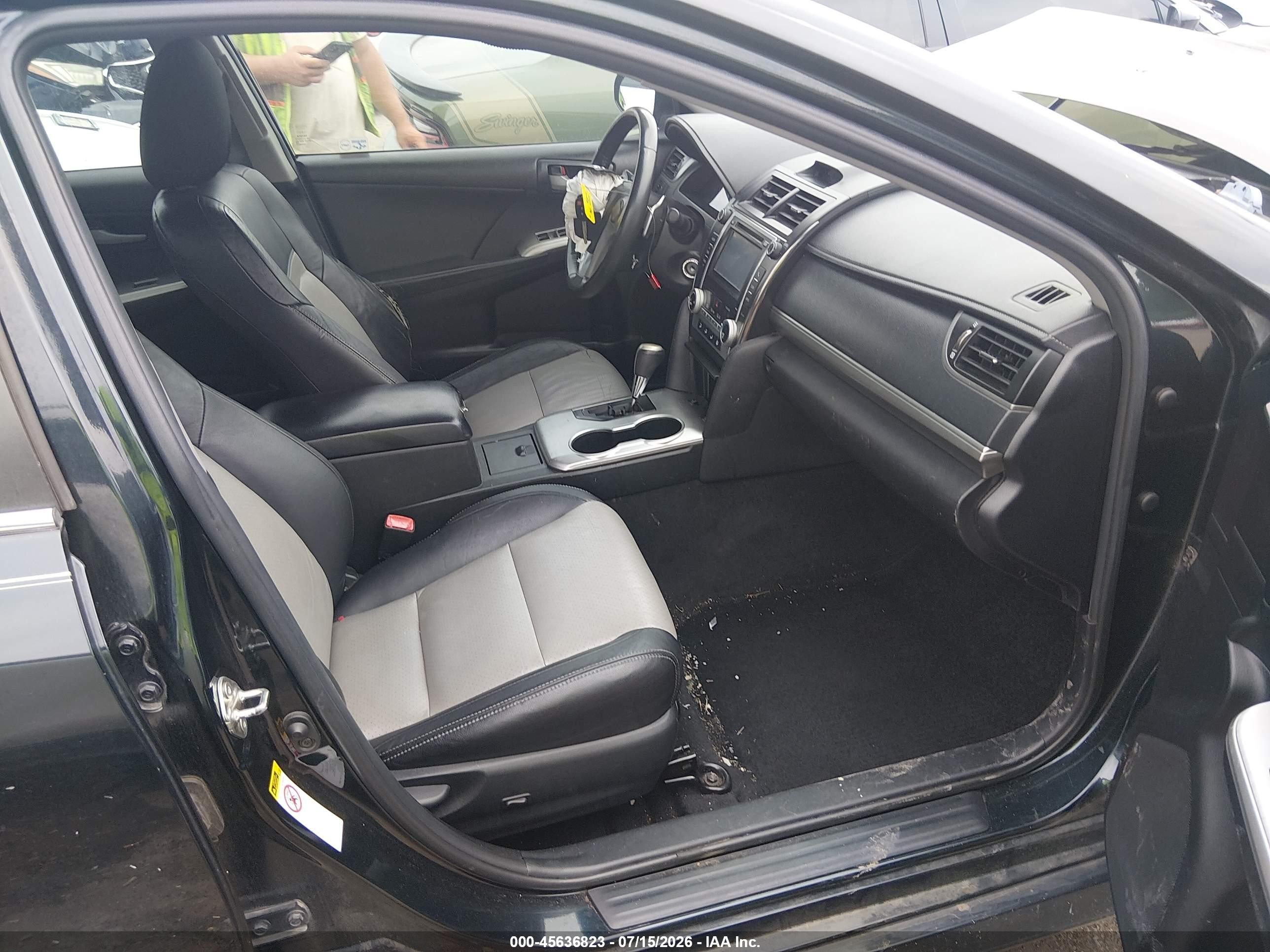2014 Toyota Camry Se Black vin: 4T1BF1FK6EU335152