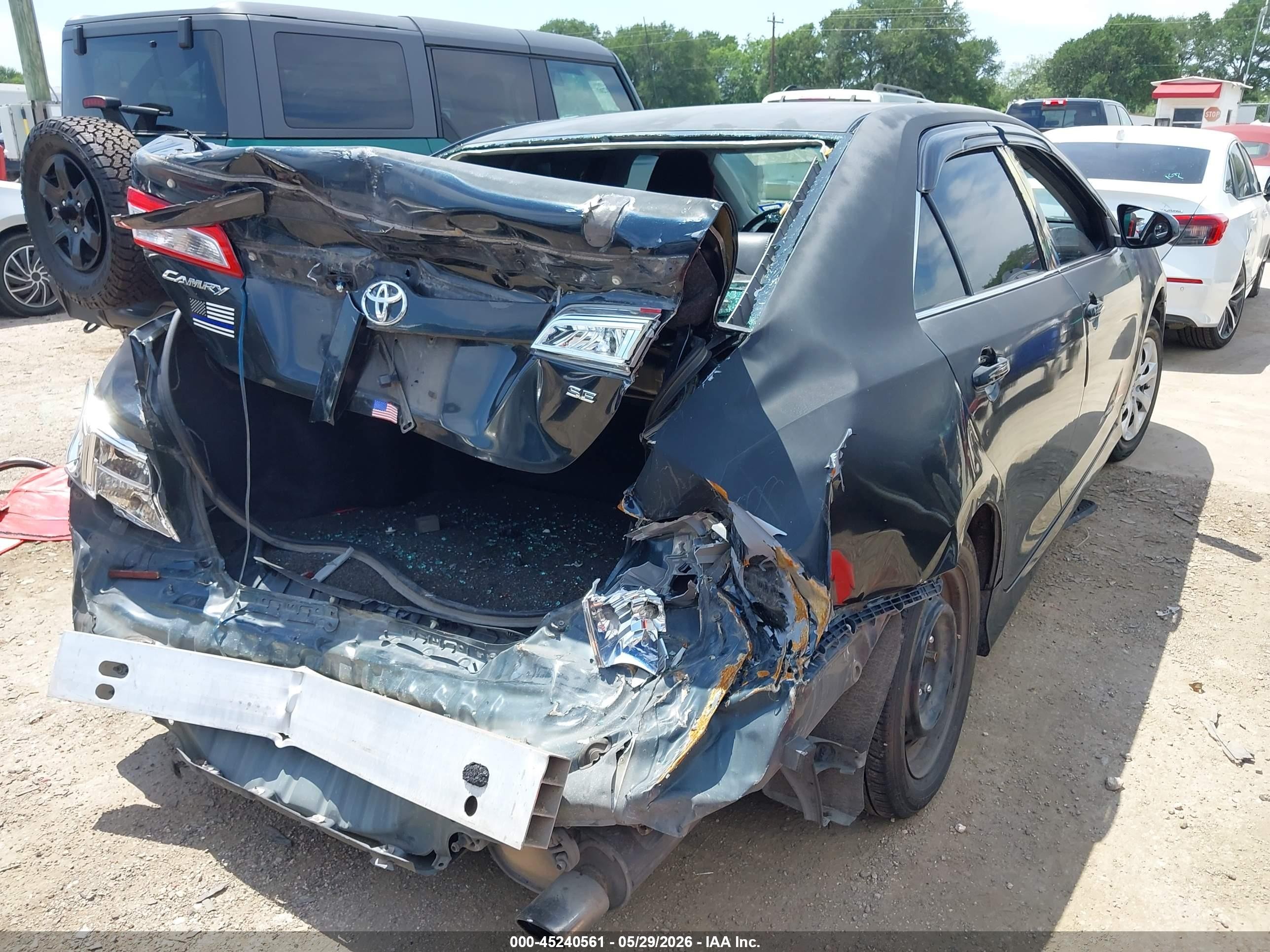 2014 Toyota Camry Se Black vin: 4T1BF1FK6EU347317