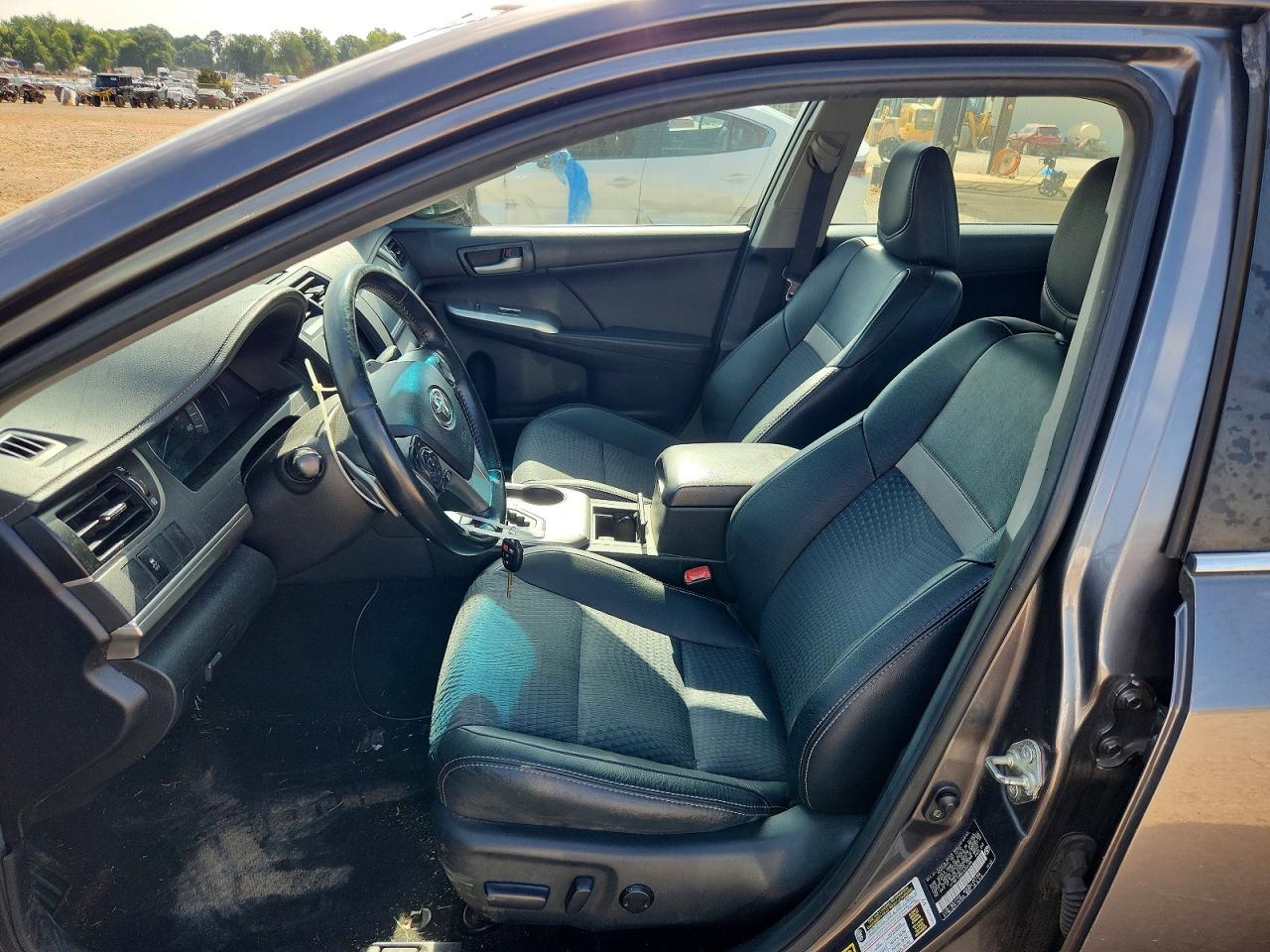 2014 Toyota Camry Se Серый vin: 4T1BF1FK6EU353294