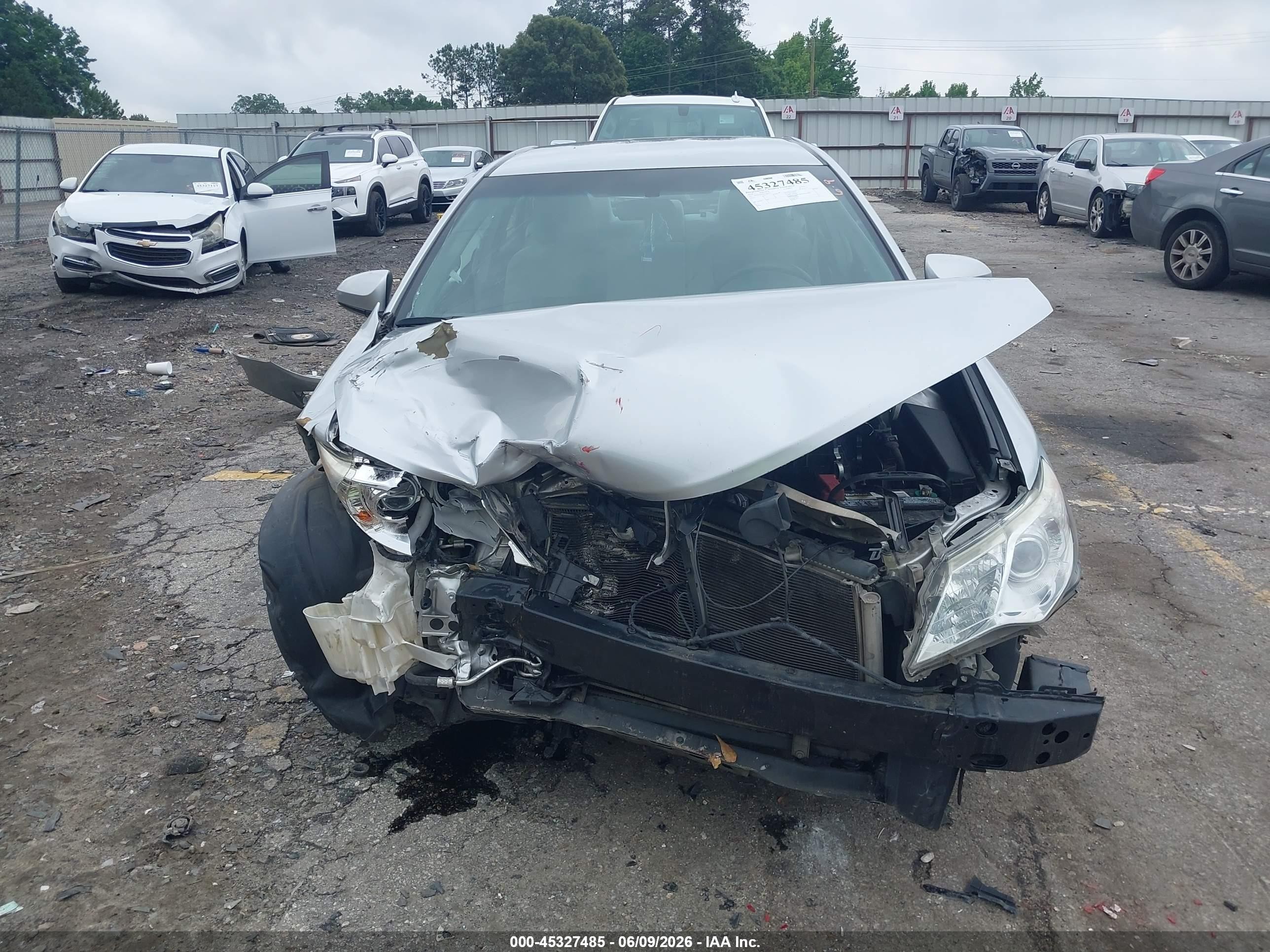 2014 Toyota Camry Le Silver vin: 4T1BF1FK6EU366353
