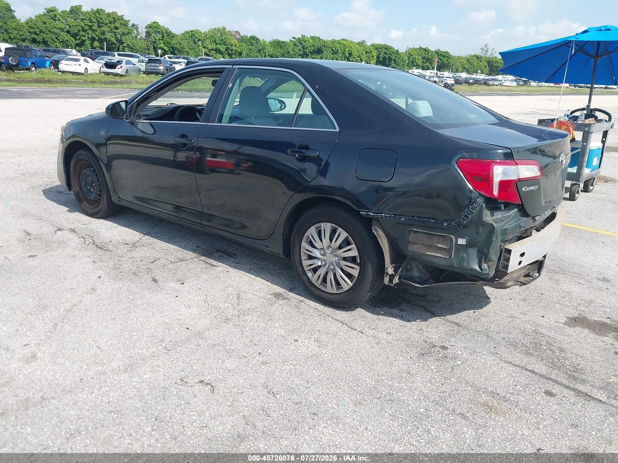 2014 Toyota Camry Le Black vin: 4T1BF1FK6EU381693